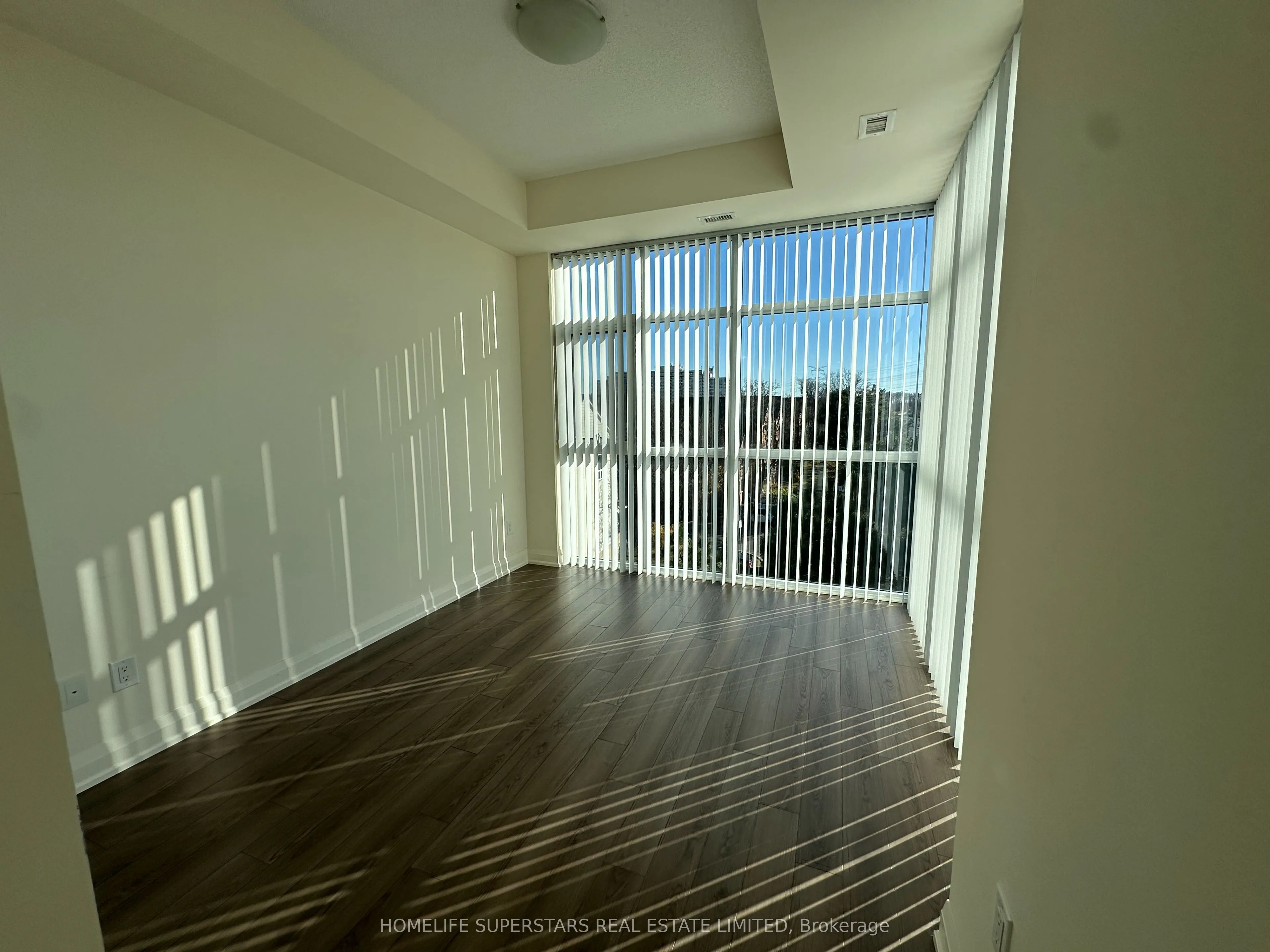 8763 Bayview Avenue #309