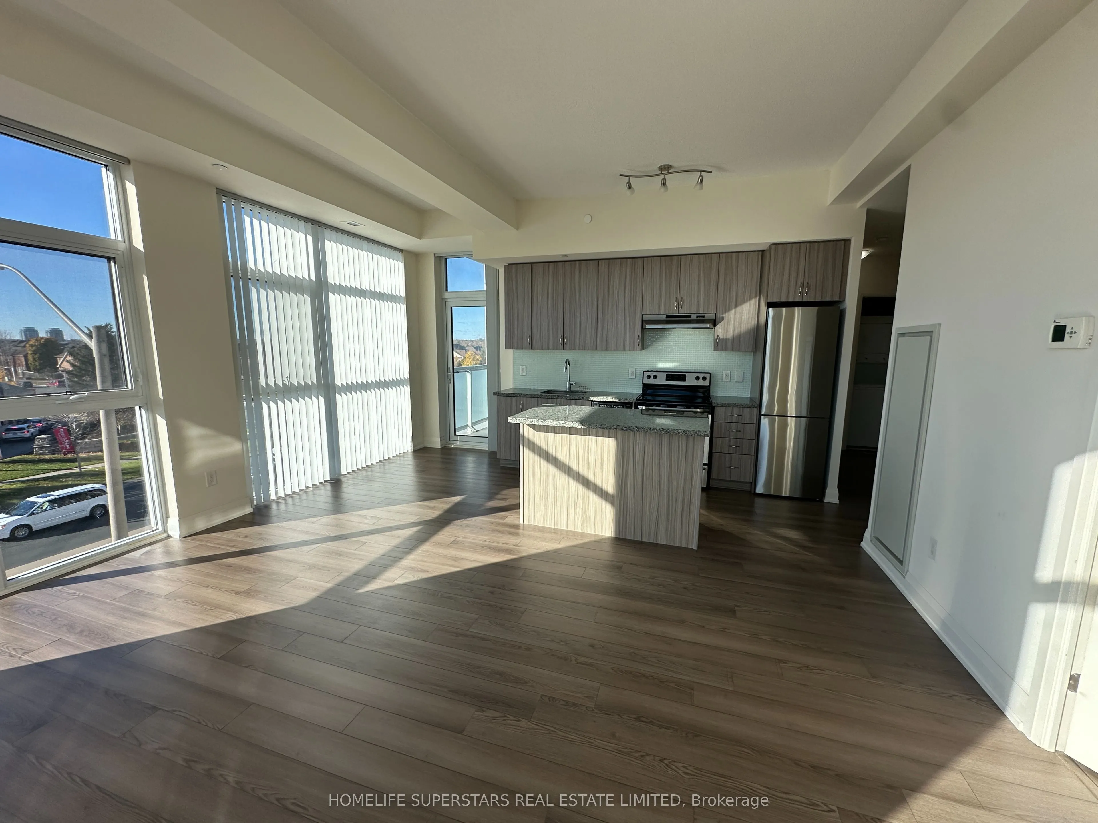 8763 Bayview Avenue #309