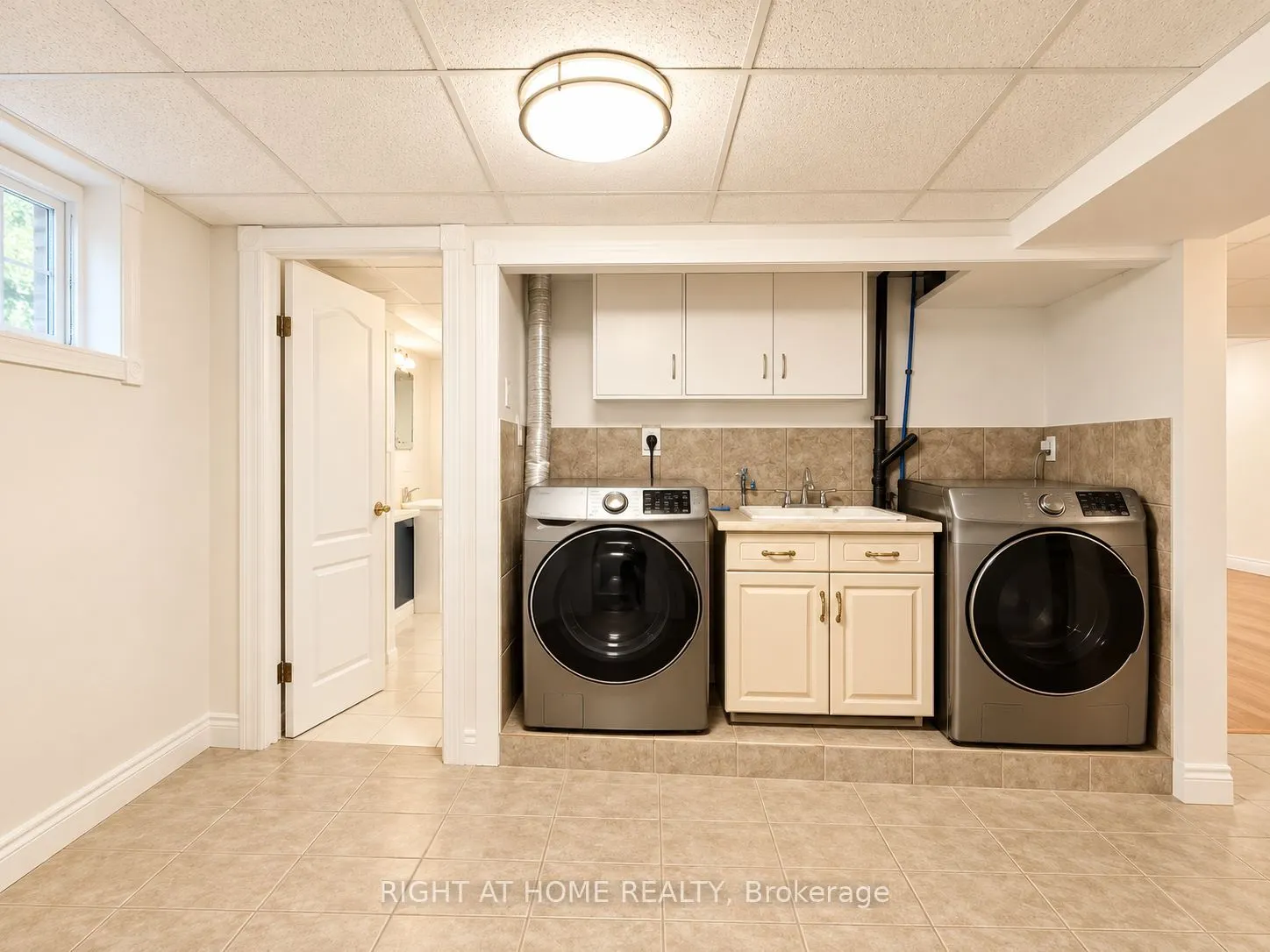 72 Monkswood Crescent #Basement
