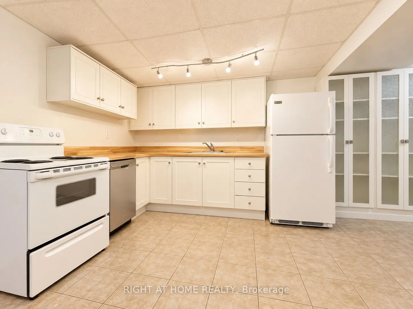 72 Monkswood Crescent #Basement