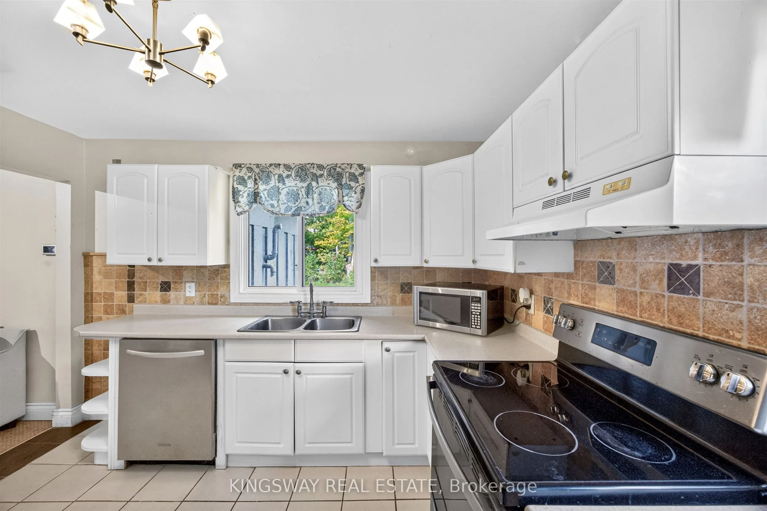 3934 Lakeview Road