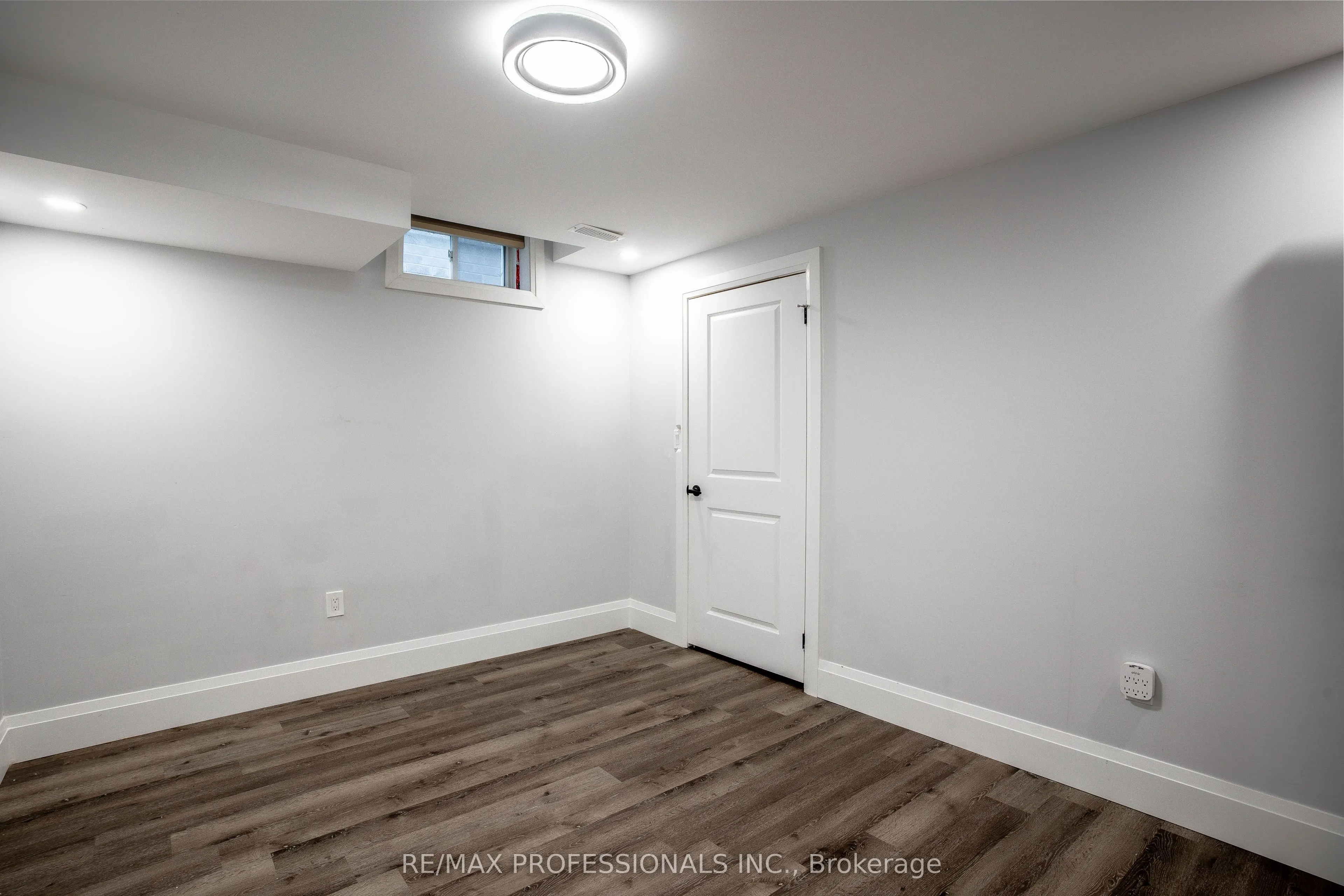 129 Hutchinson Drive #Lower