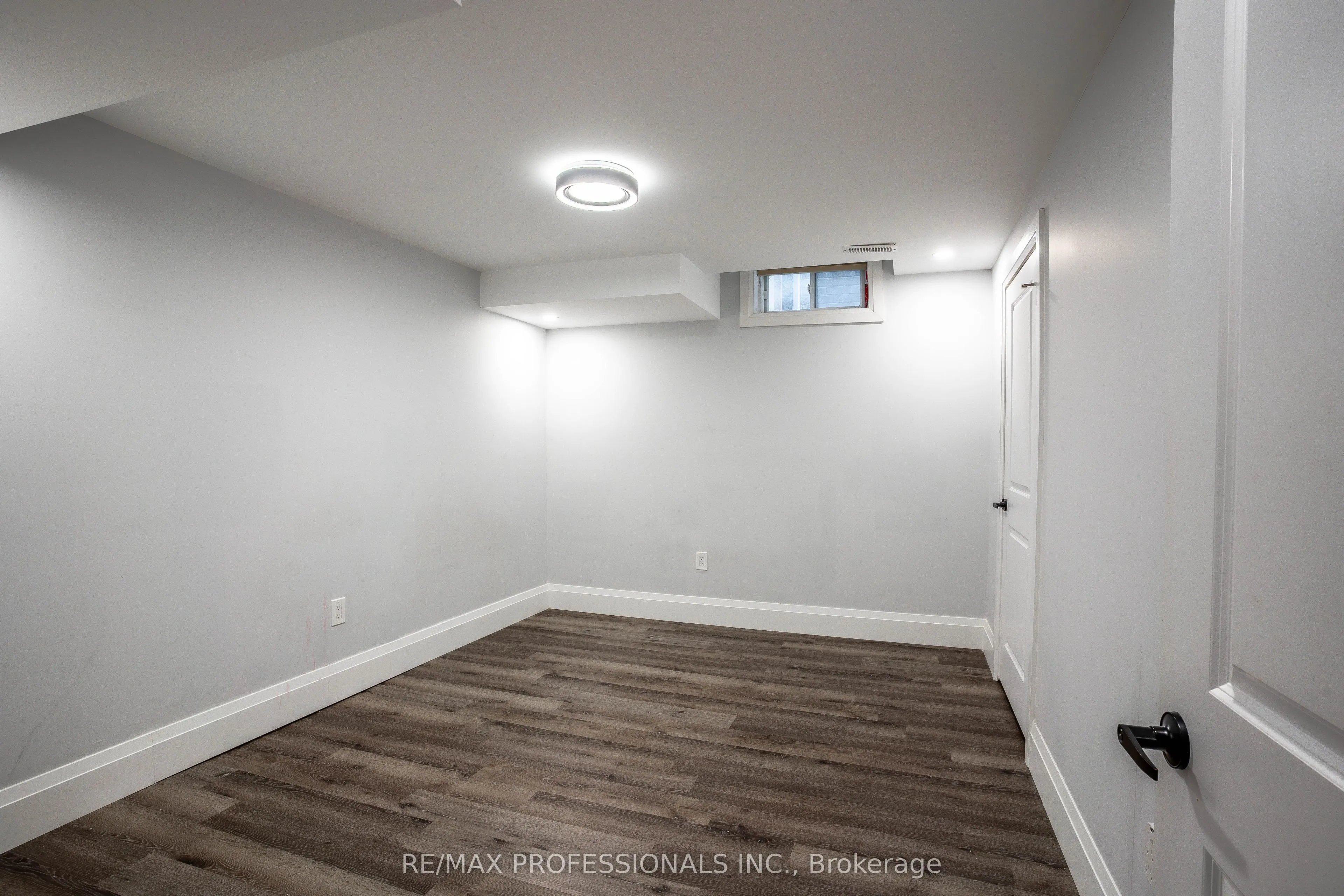 129 Hutchinson Drive #Lower