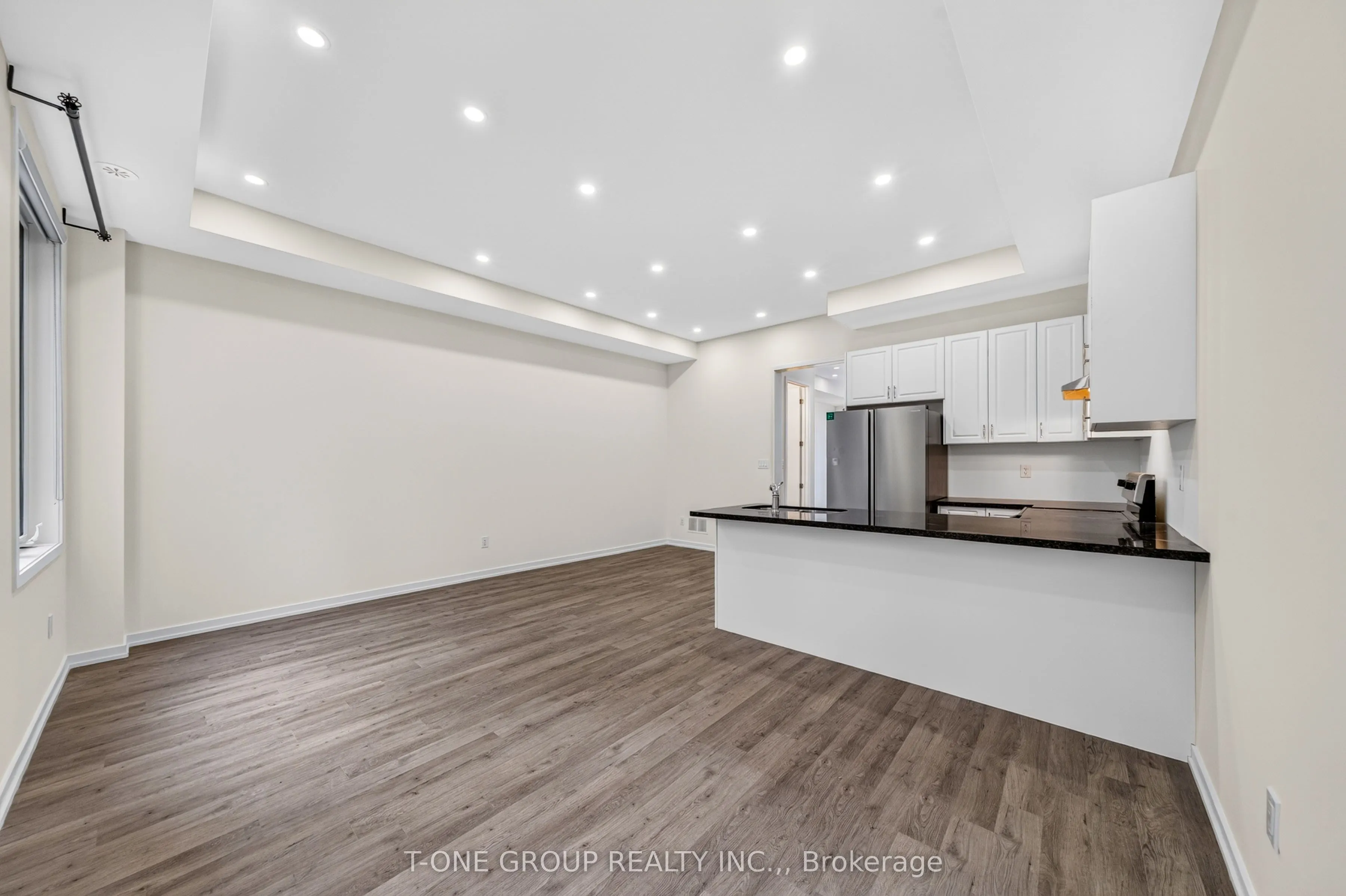 54 Pantheon Lane