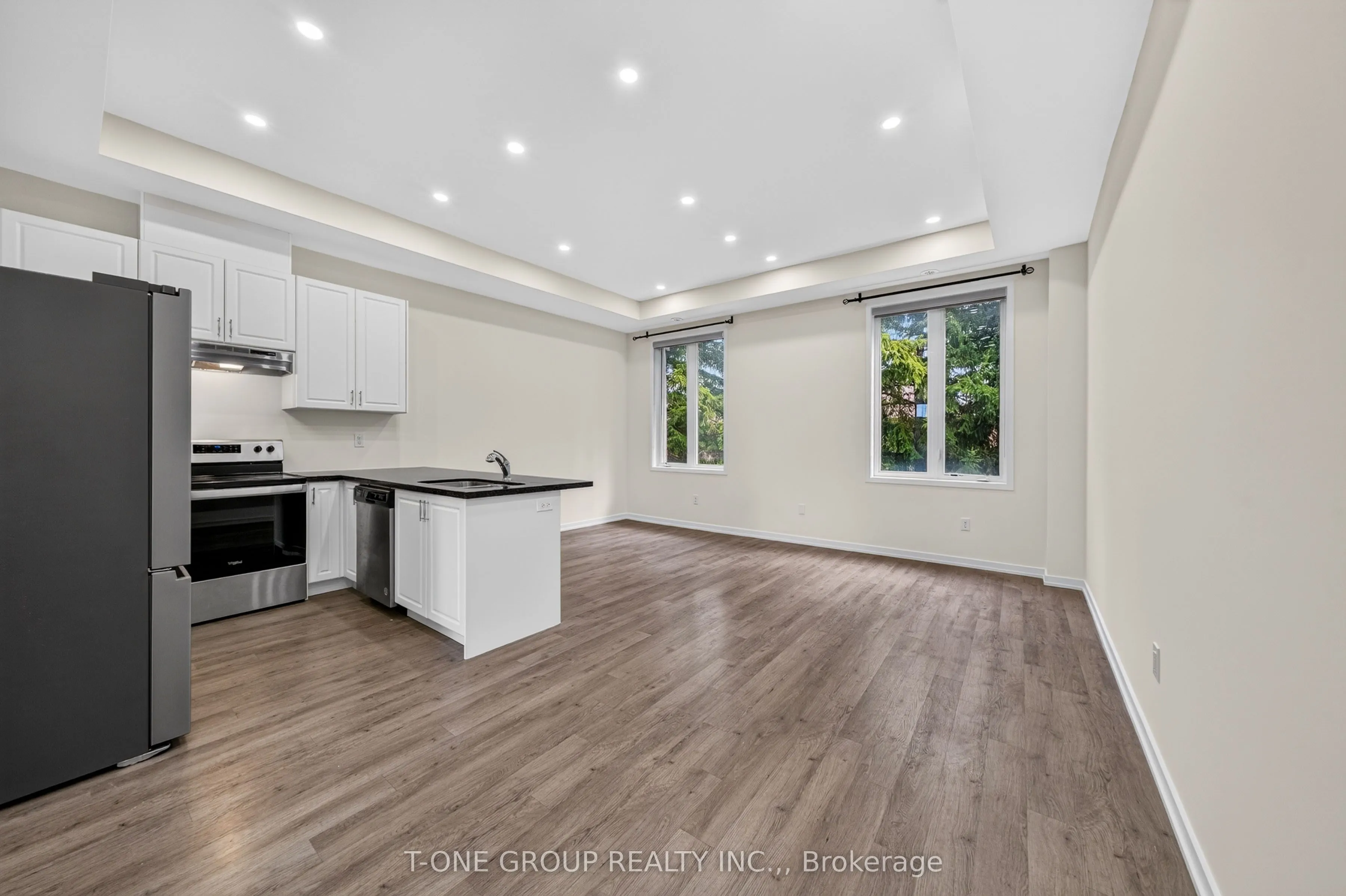 54 Pantheon Lane