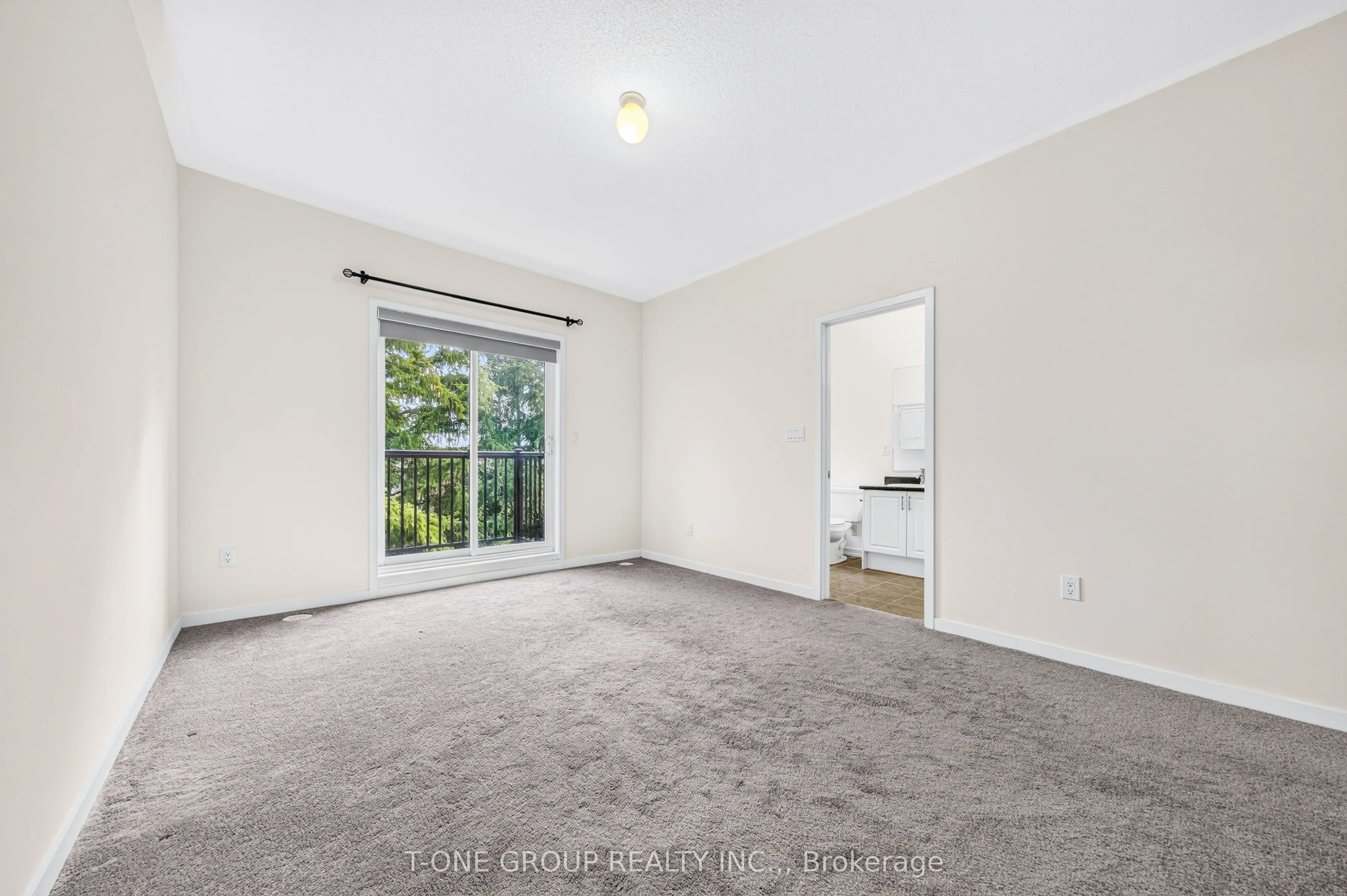 54 Pantheon Lane