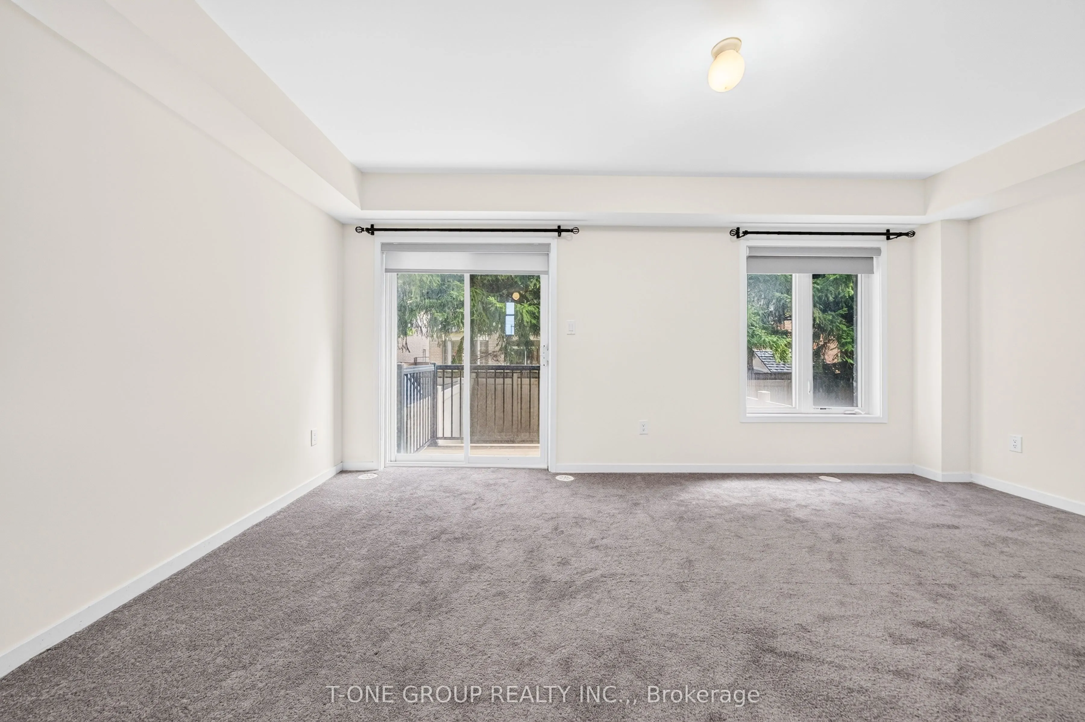 54 Pantheon Lane