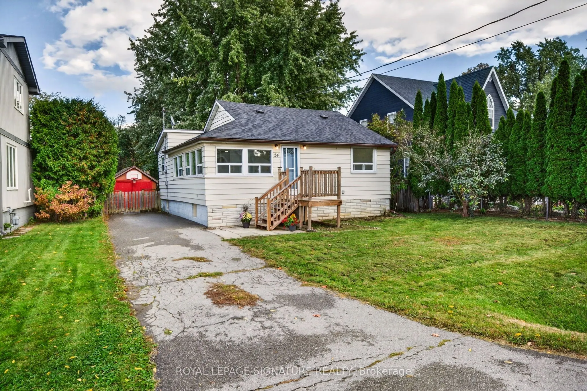 54 Farley Circle