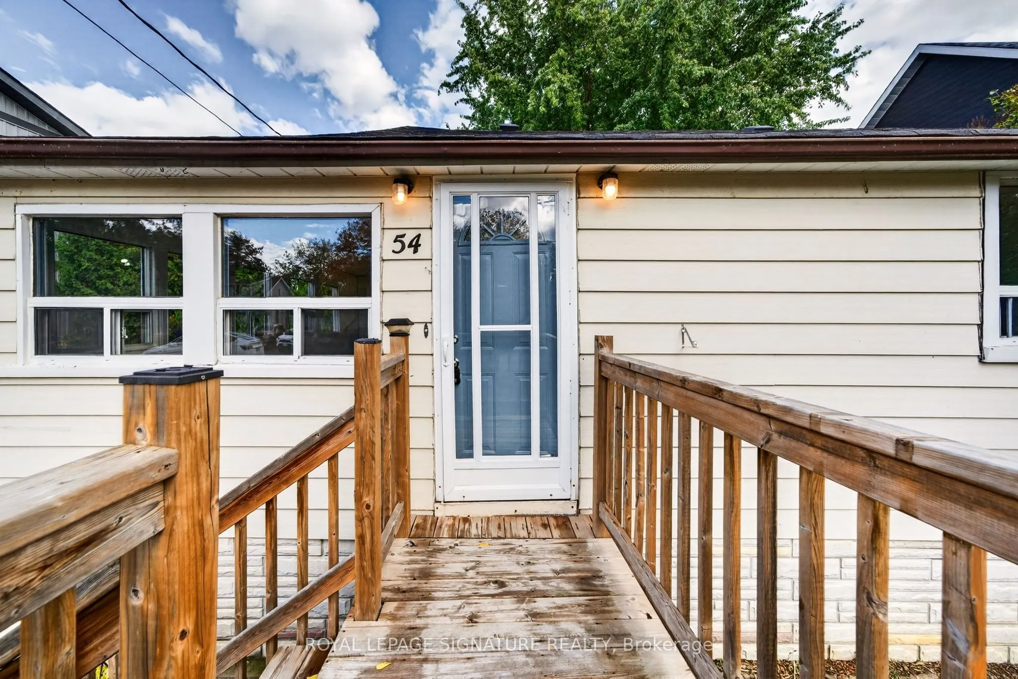 54 Farley Circle
