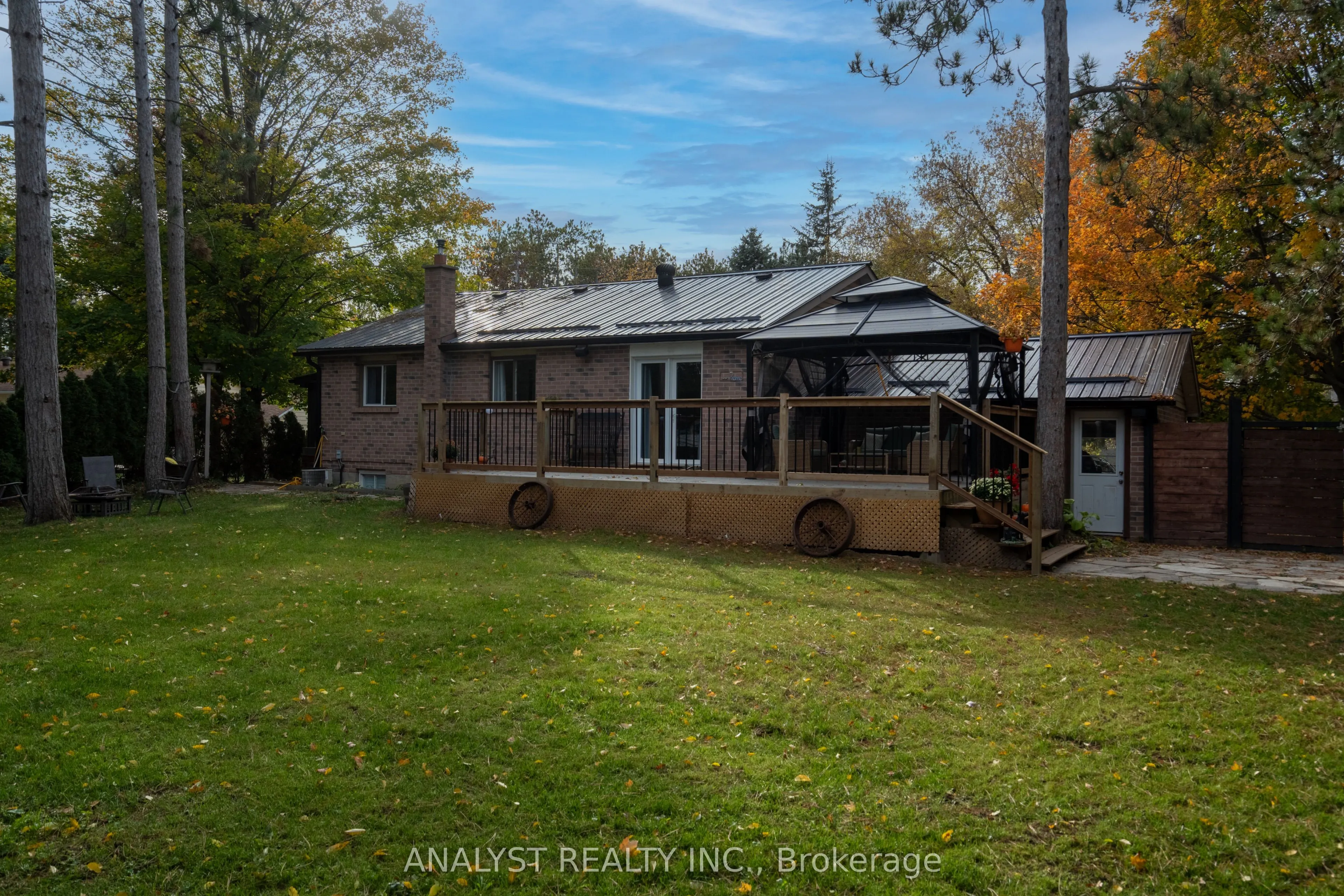 19 Pine Park Boulevard