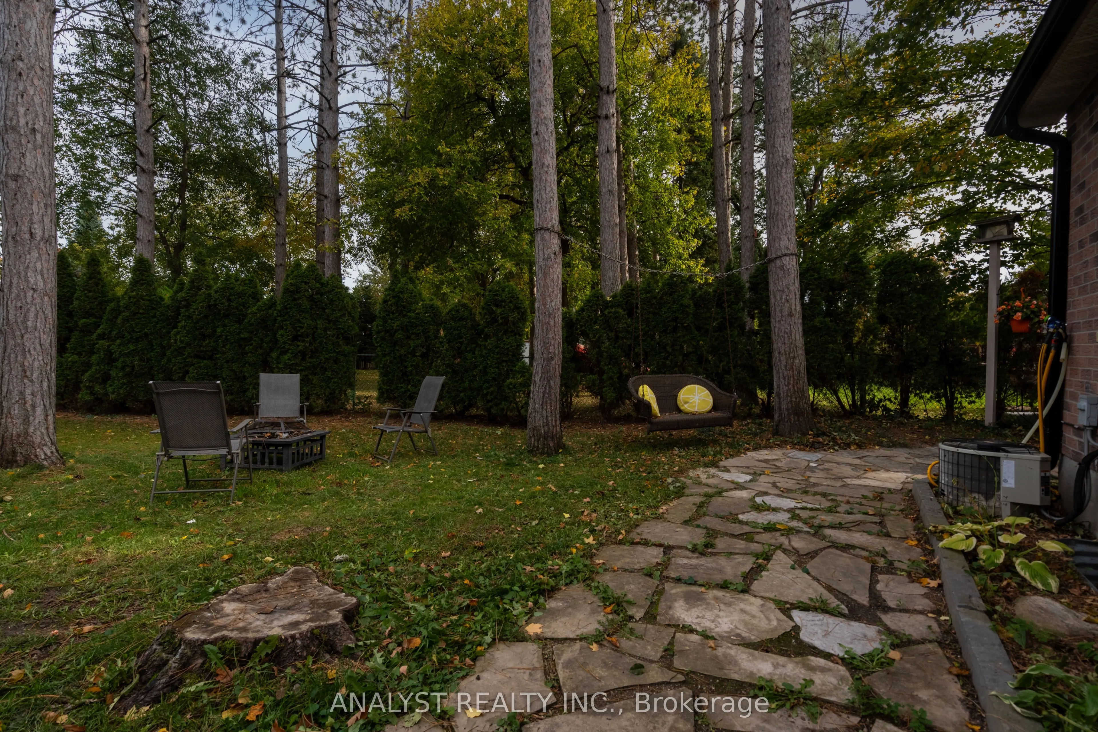 19 Pine Park Boulevard
