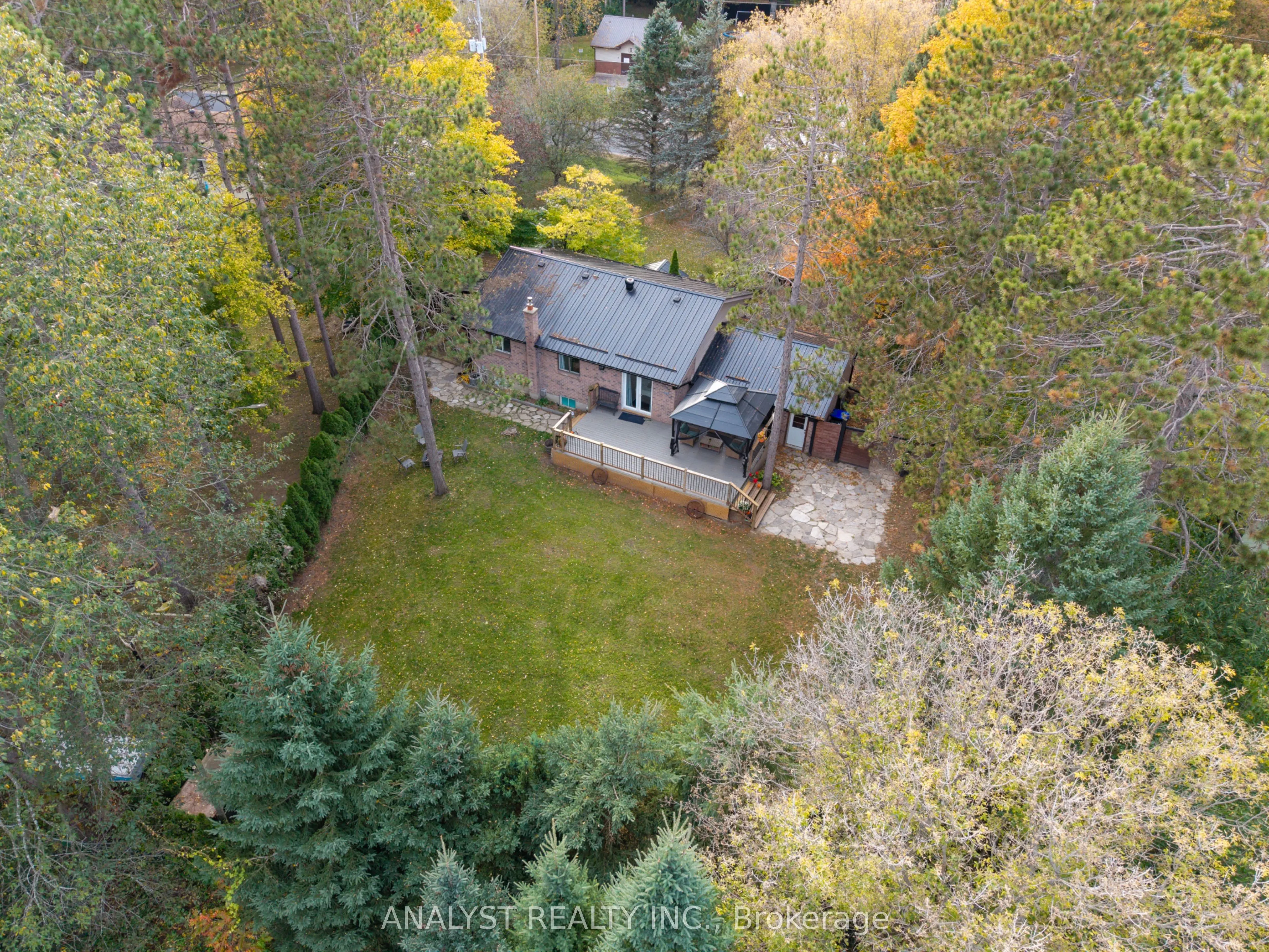 19 Pine Park Boulevard