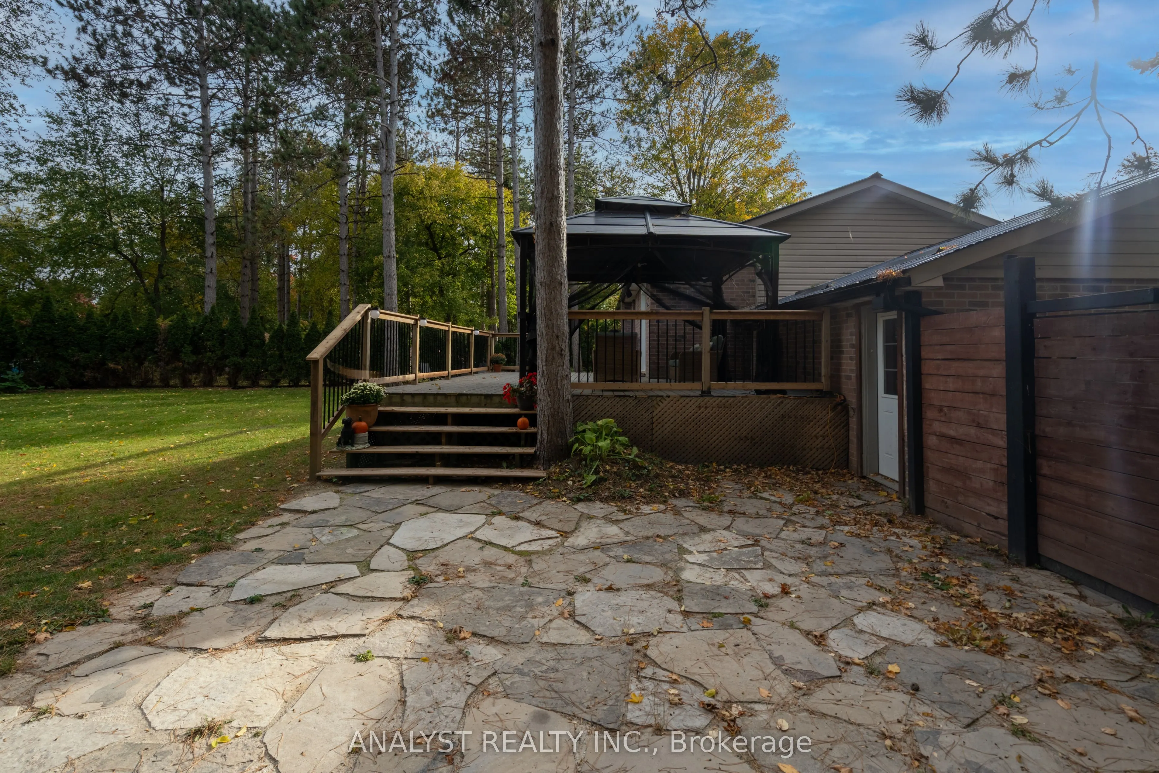 19 Pine Park Boulevard