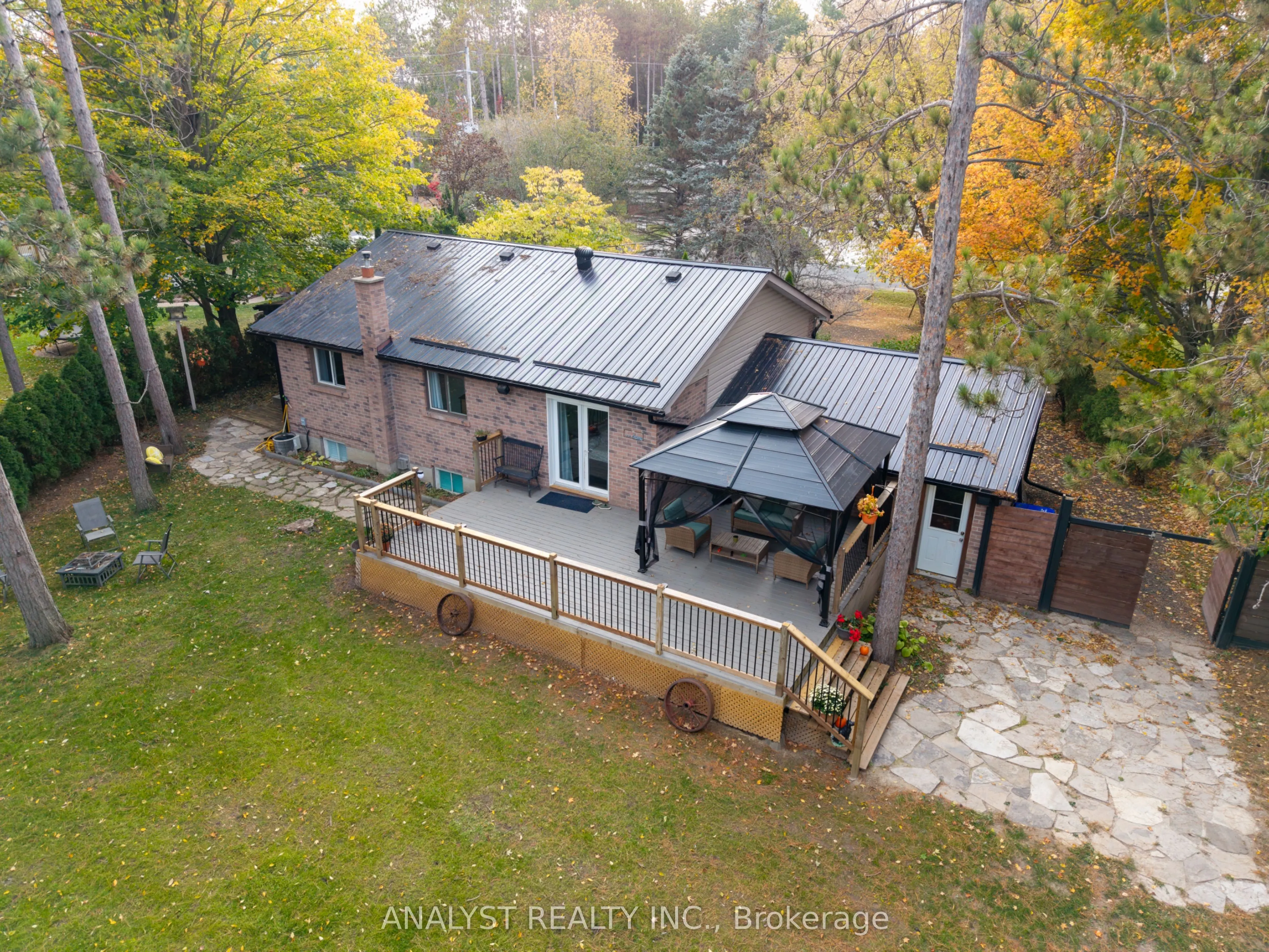 19 Pine Park Boulevard