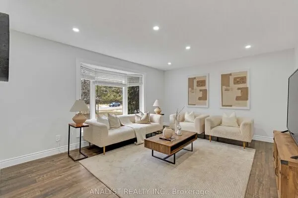 19 Pine Park Boulevard