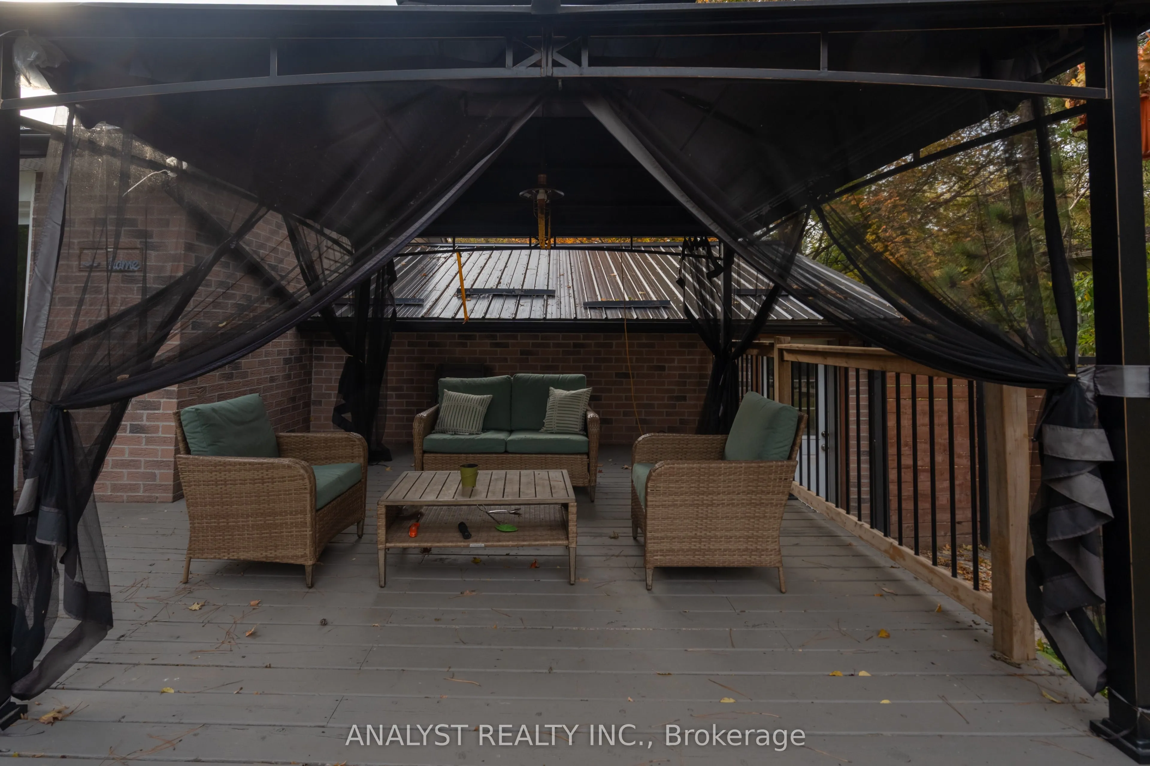 19 Pine Park Boulevard