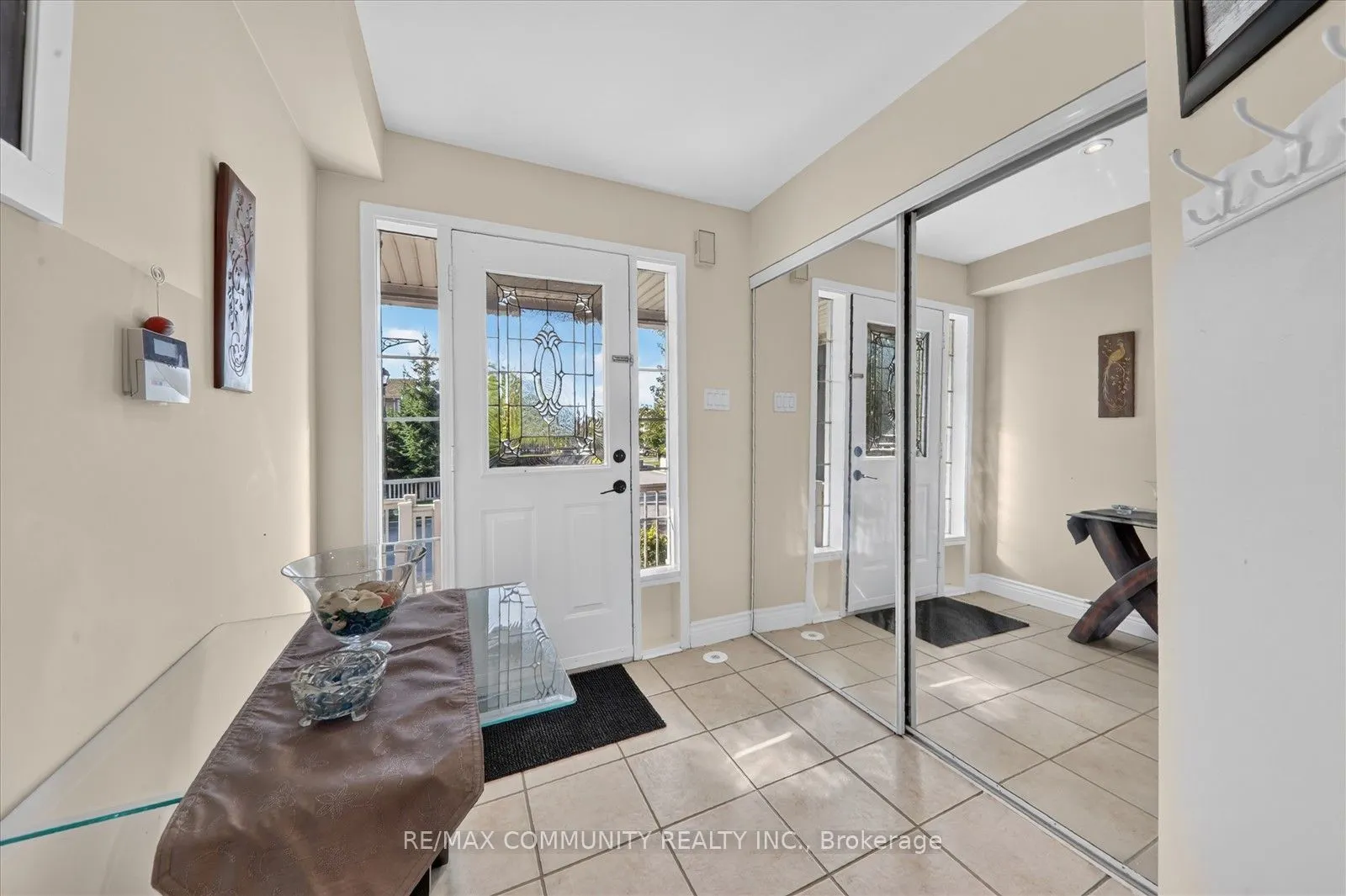 82 Burgeess Crescent