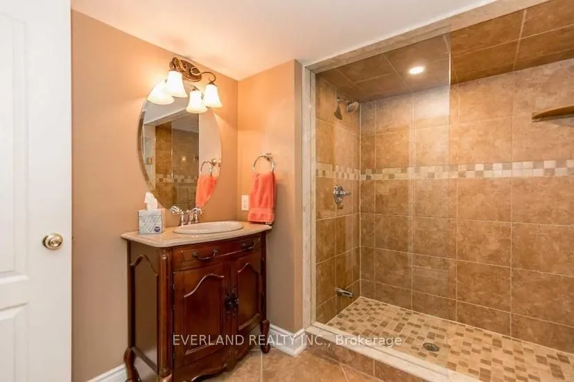 159 ivy jay Crescent #Bsmt