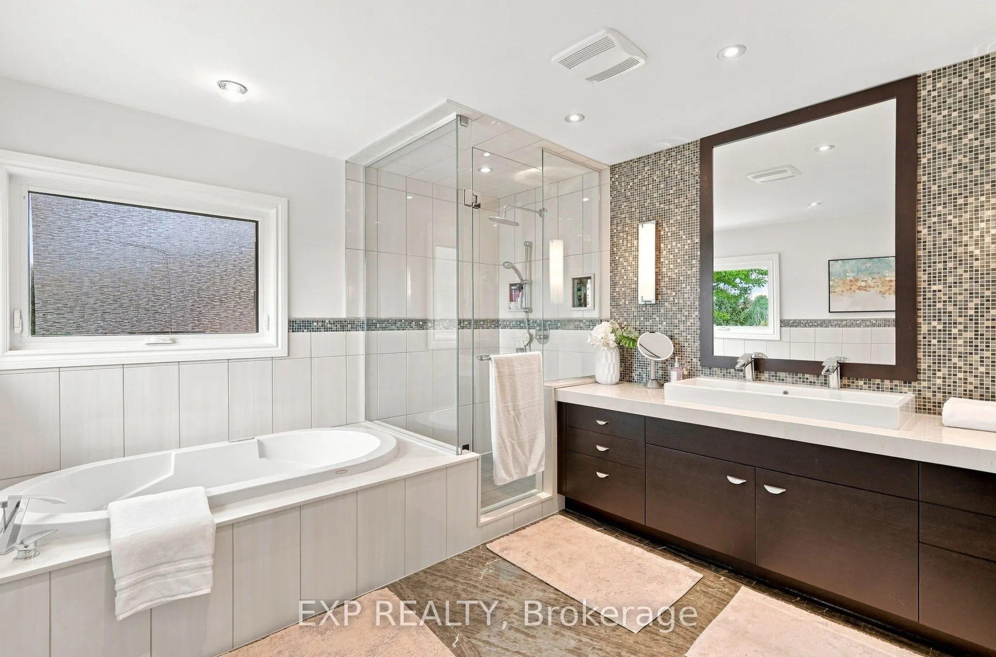 655 Culler Mews