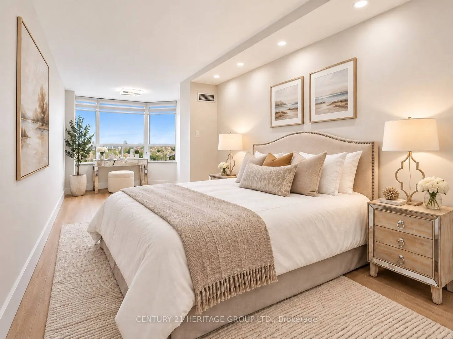 7 Townsgate Drive #1203