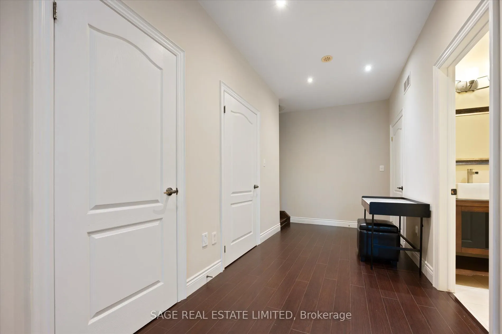 19 Roseberry Road
