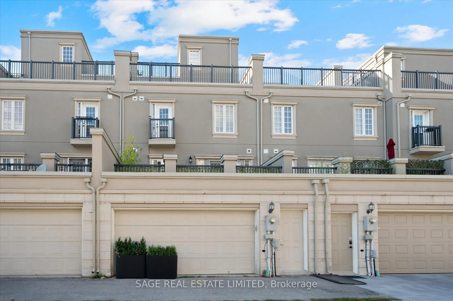 19 Roseberry Road