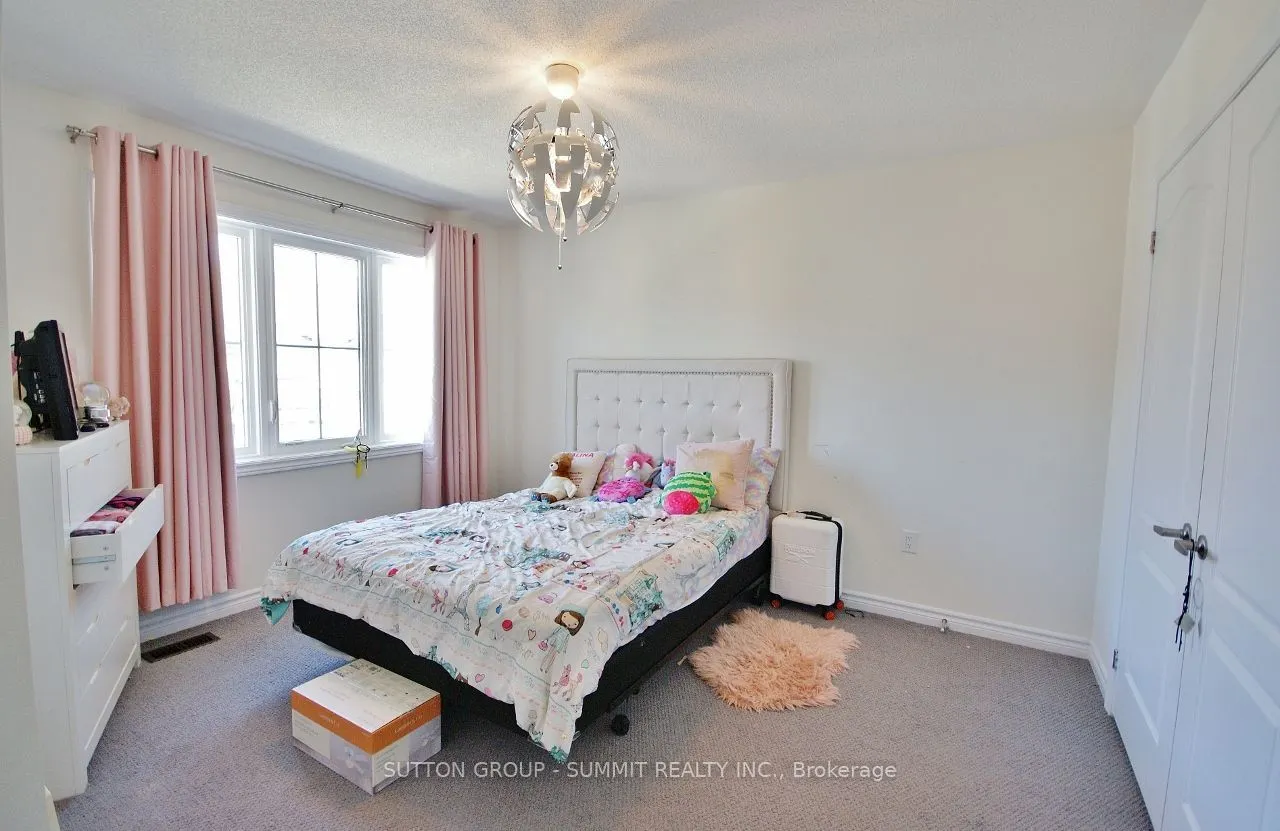 174 Stevenson Crescent