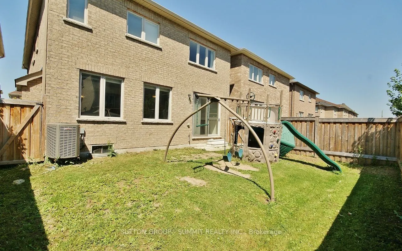 174 Stevenson Crescent