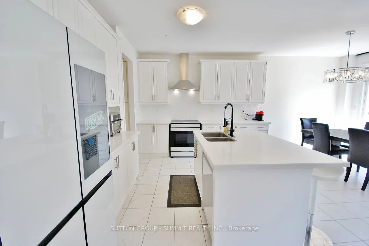 174 Stevenson Crescent