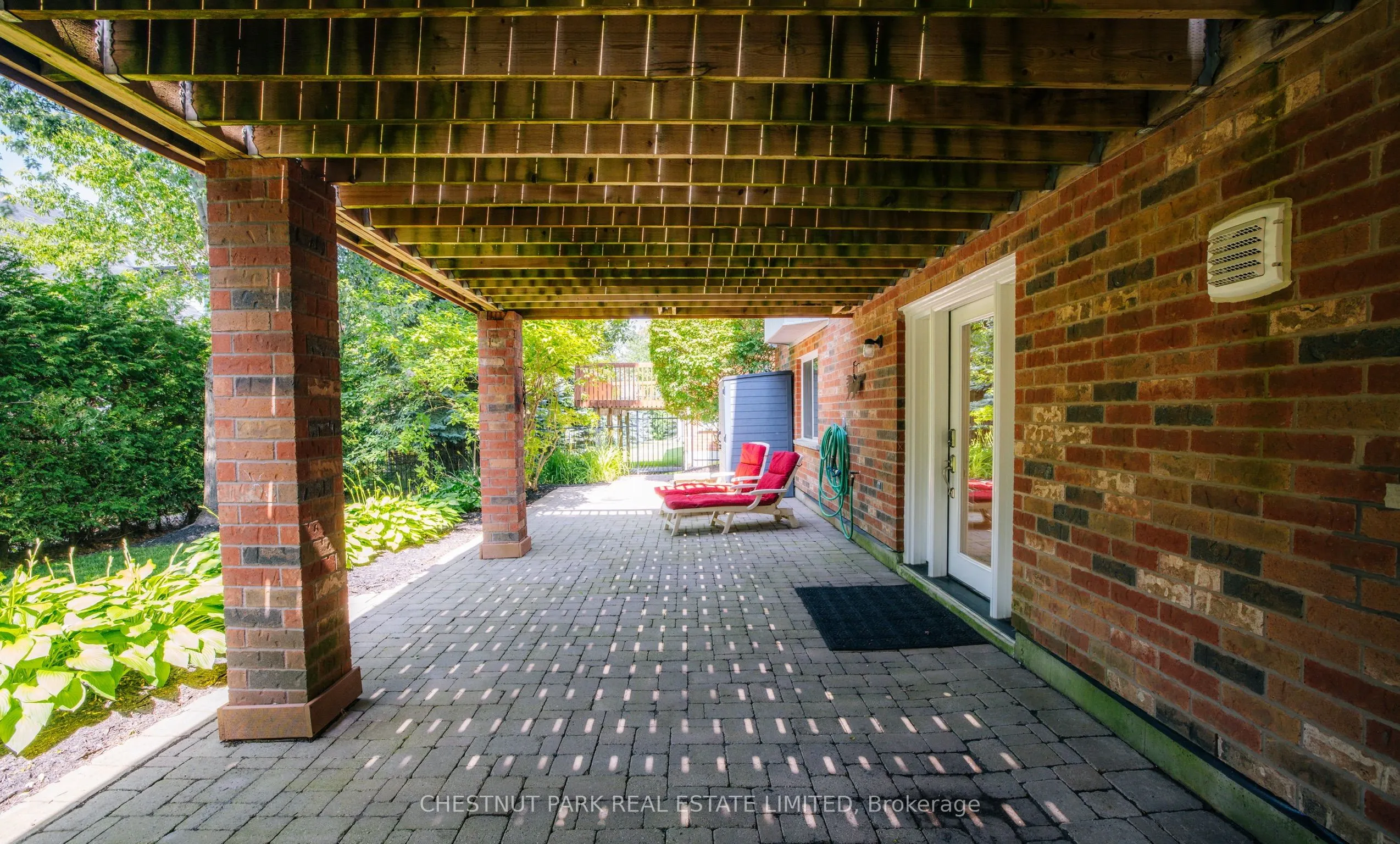 8 Cyril Richardson Court