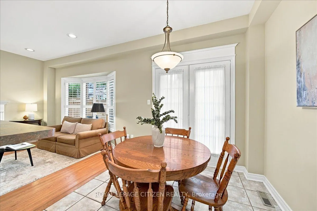 255 Shaftsbury Avenue #43