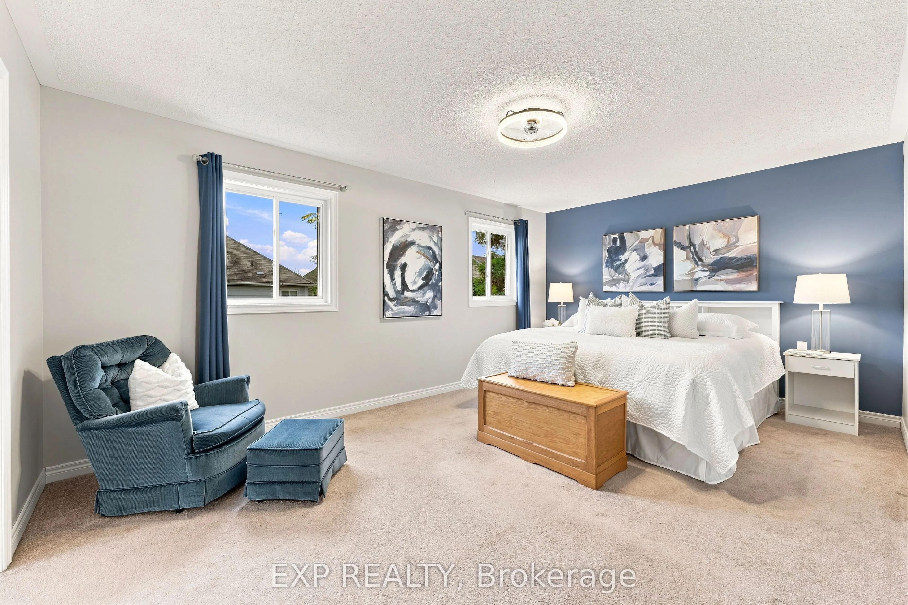 70 Thornlodge Drive