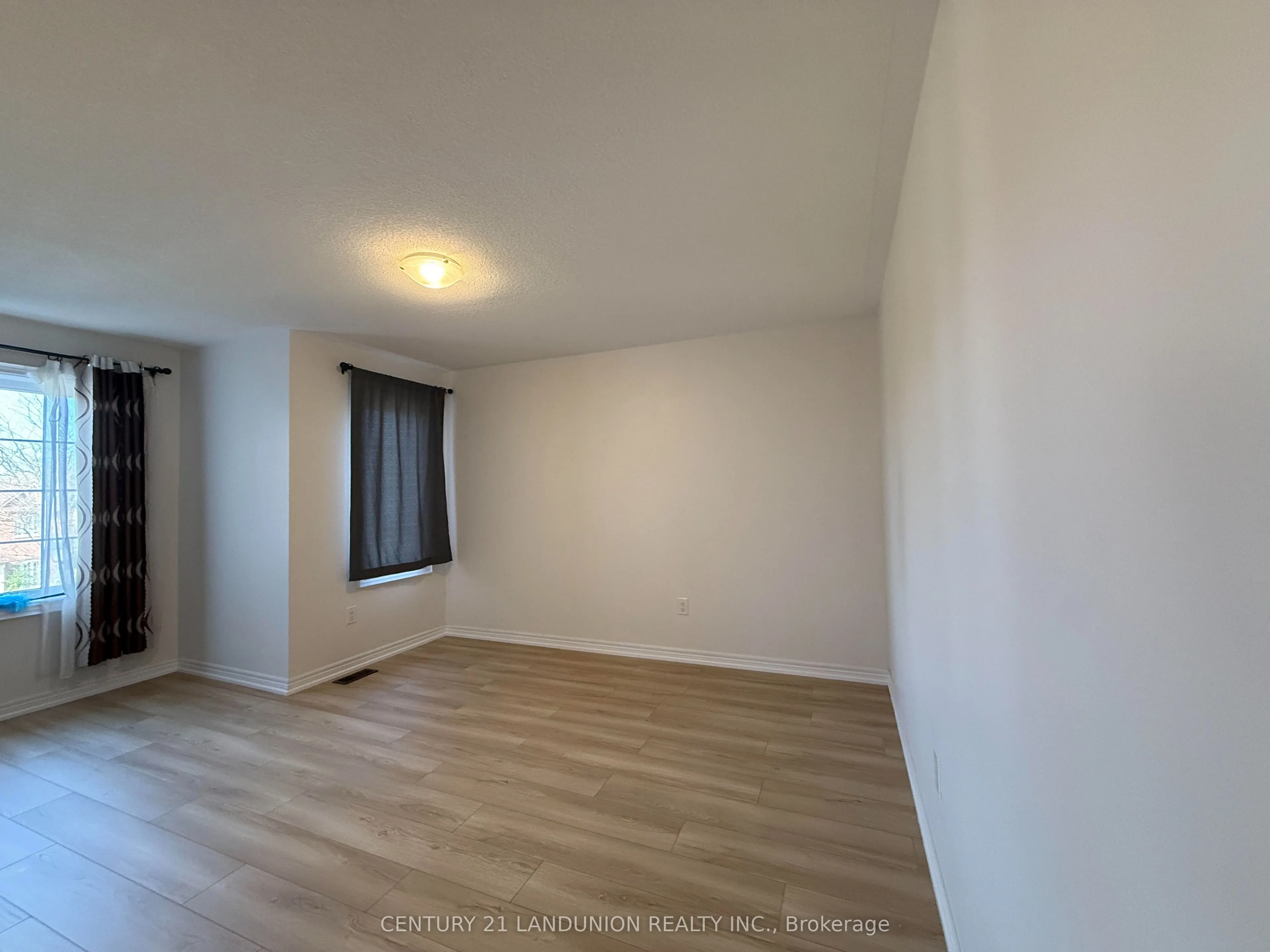 47 Mynden Way