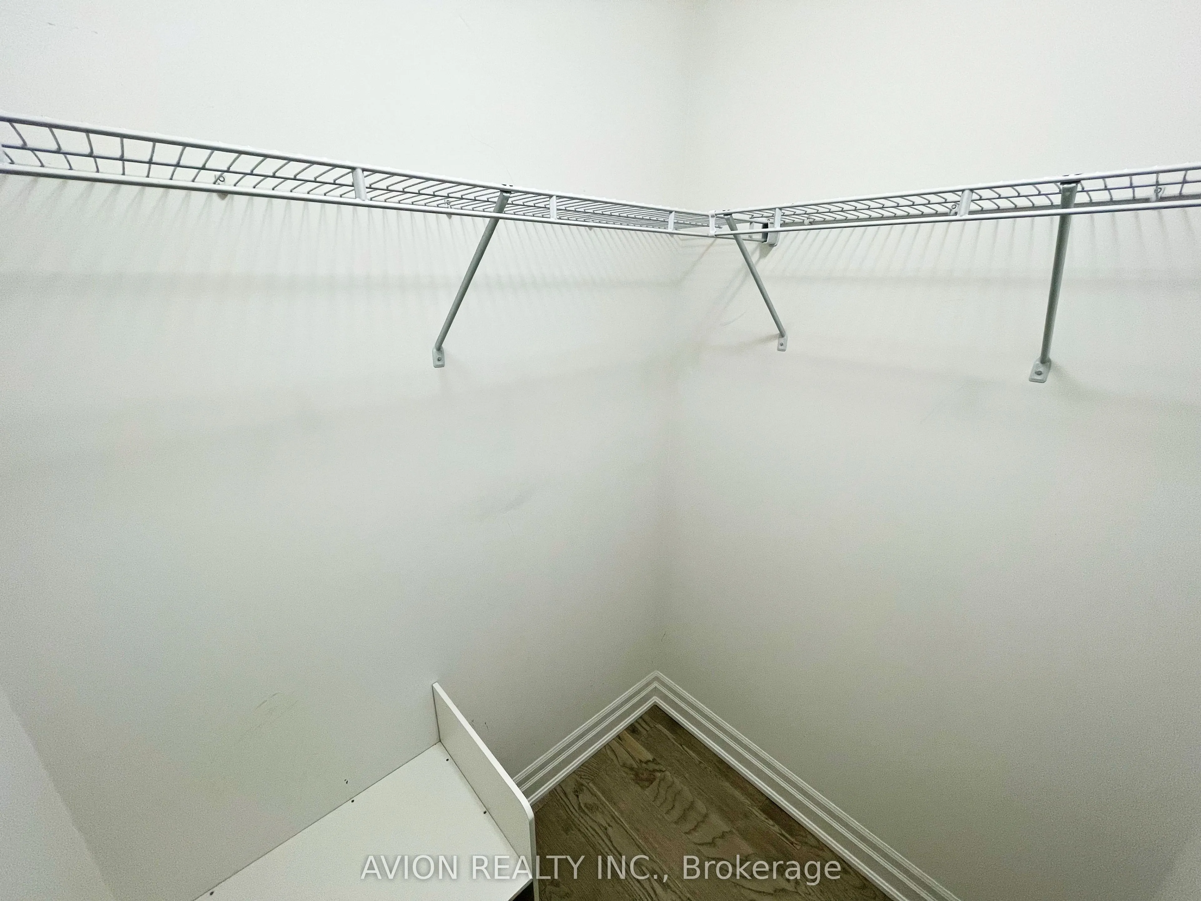 10 Rouge Valley Drive W #925A