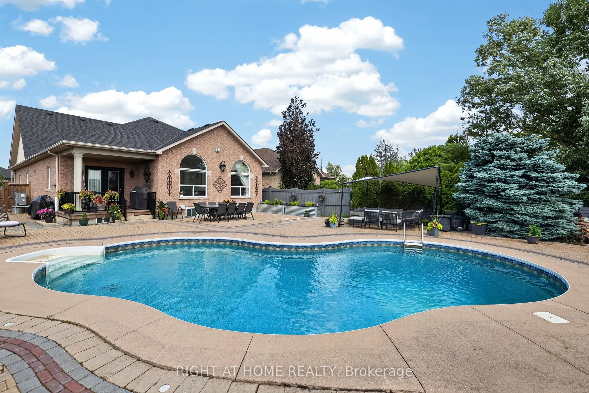 66 Sanremo Court