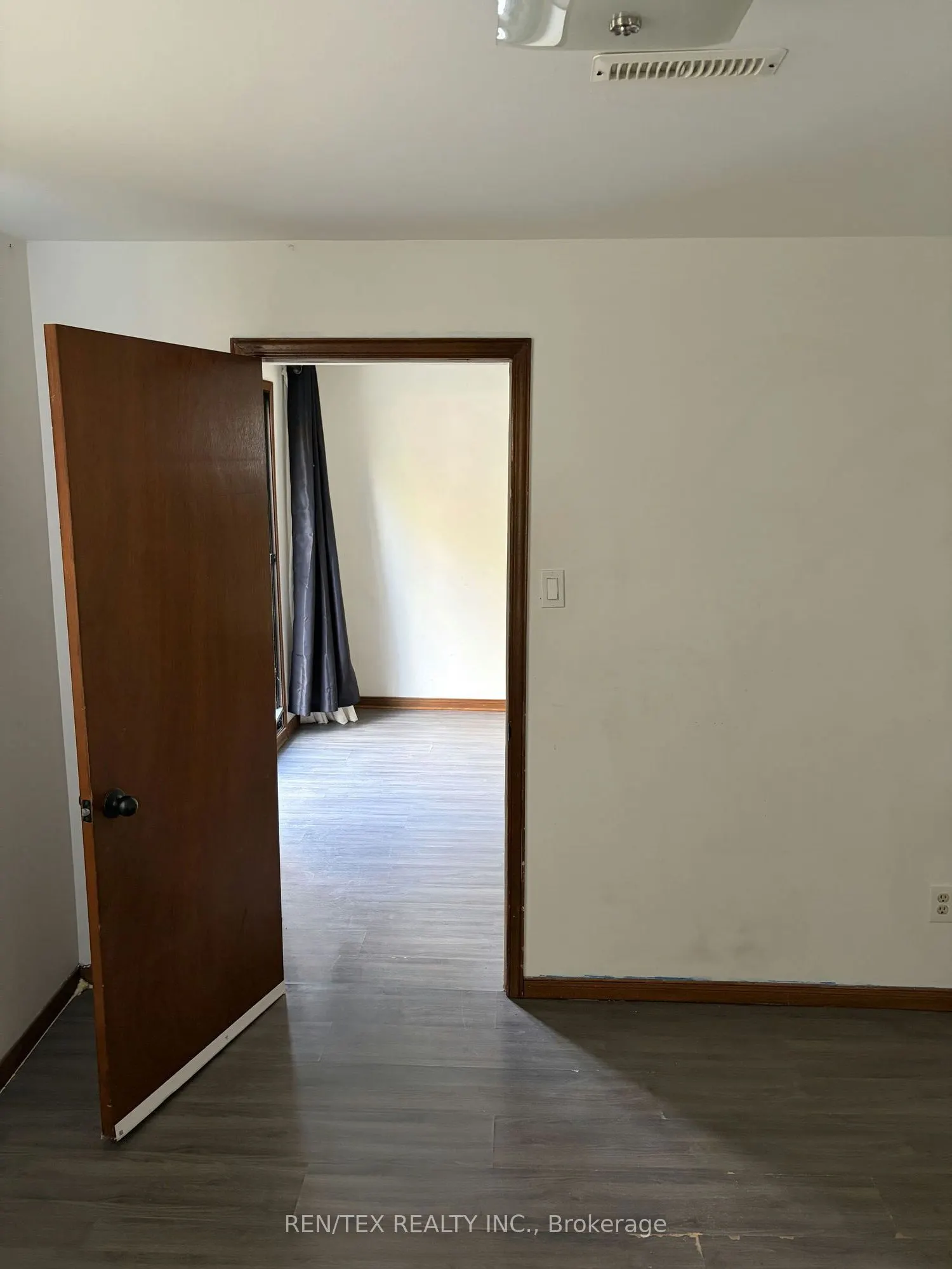 93 Maplegrove Avenue #Lower Level