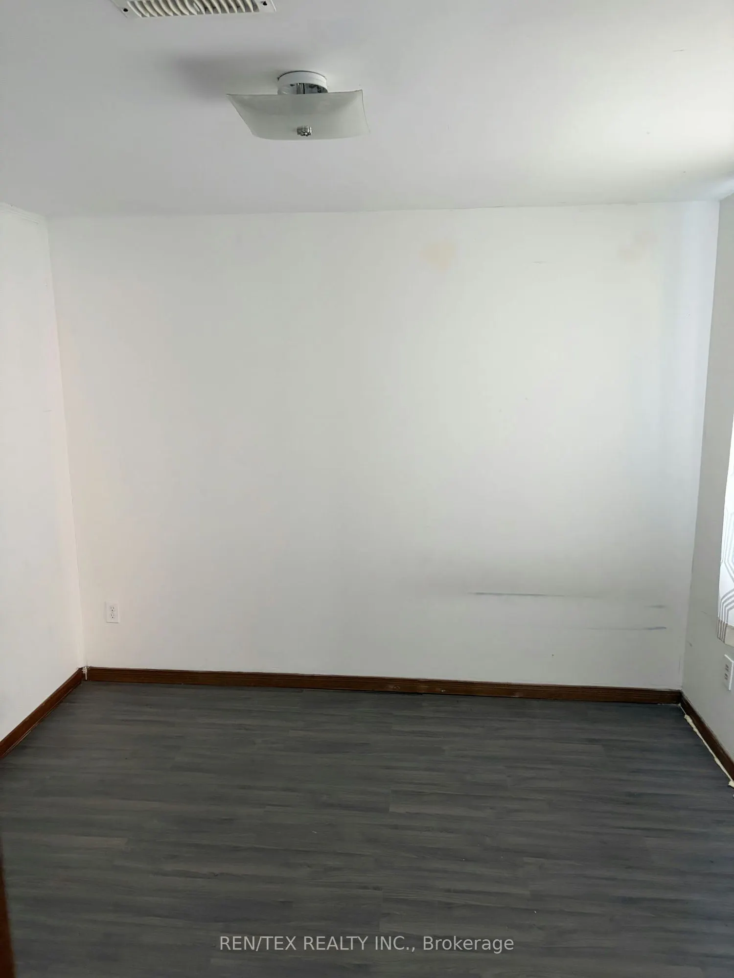 93 Maplegrove Avenue #Lower Level