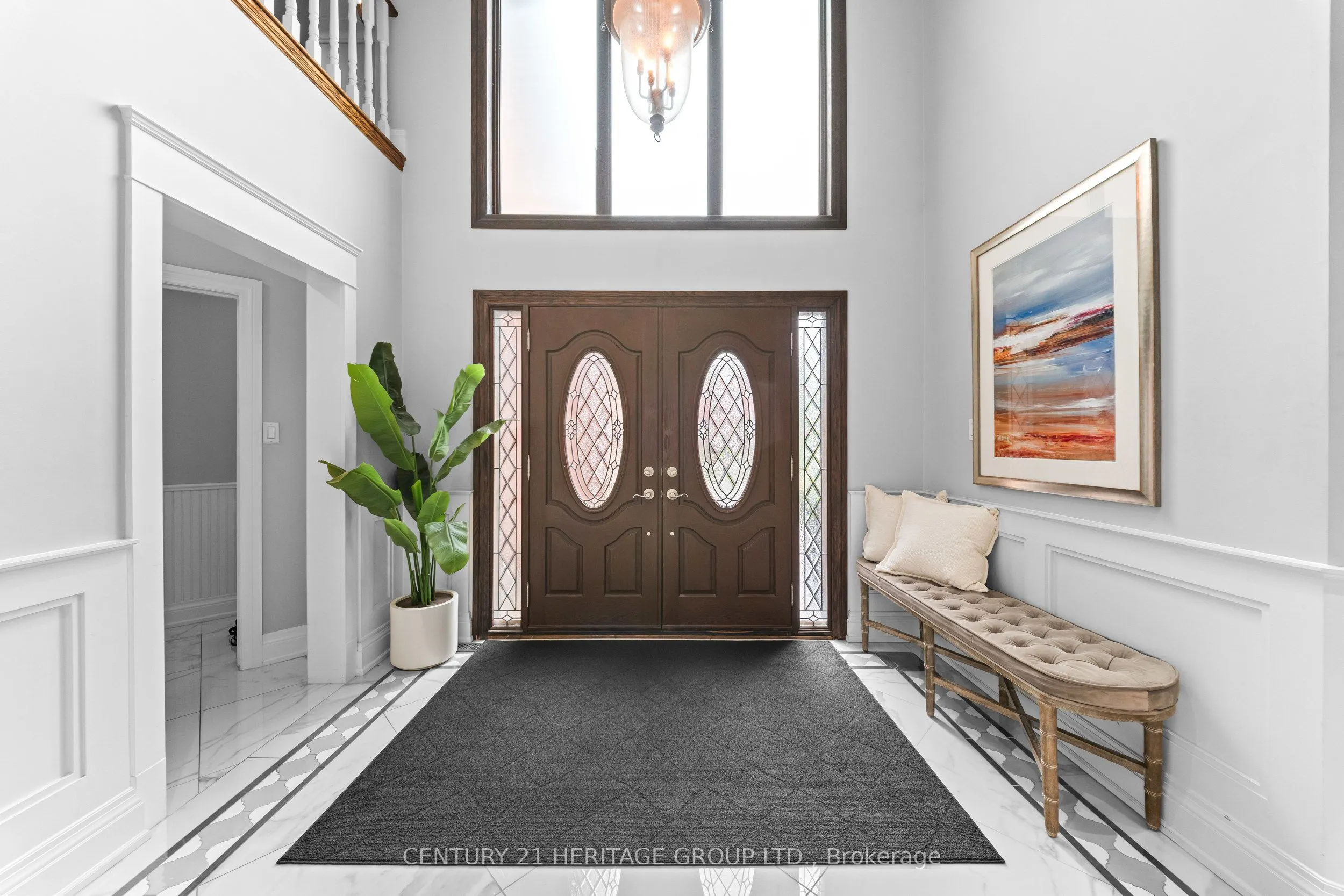 48 Carlyle Crescent