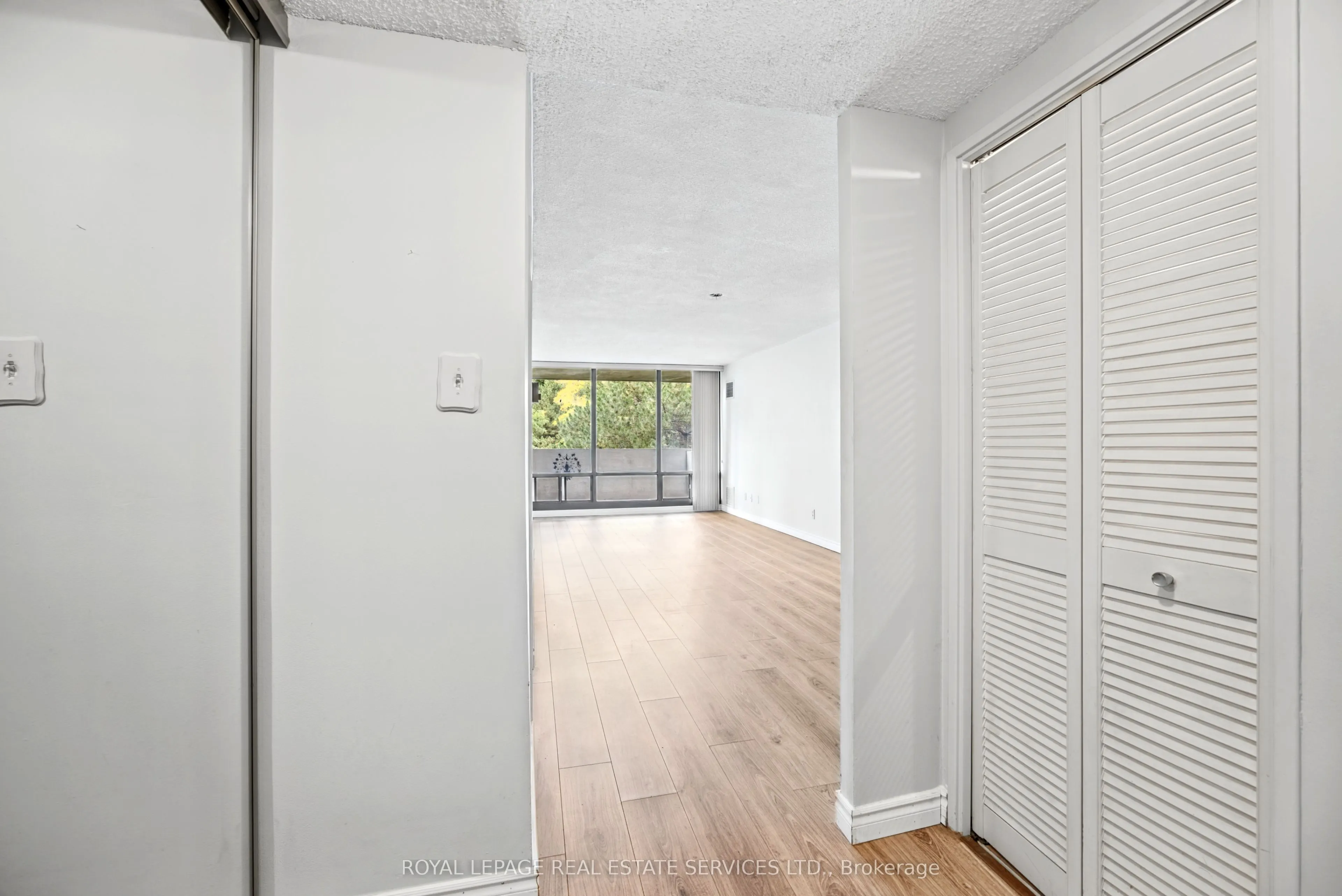 40 BAIF Boulevard #313
