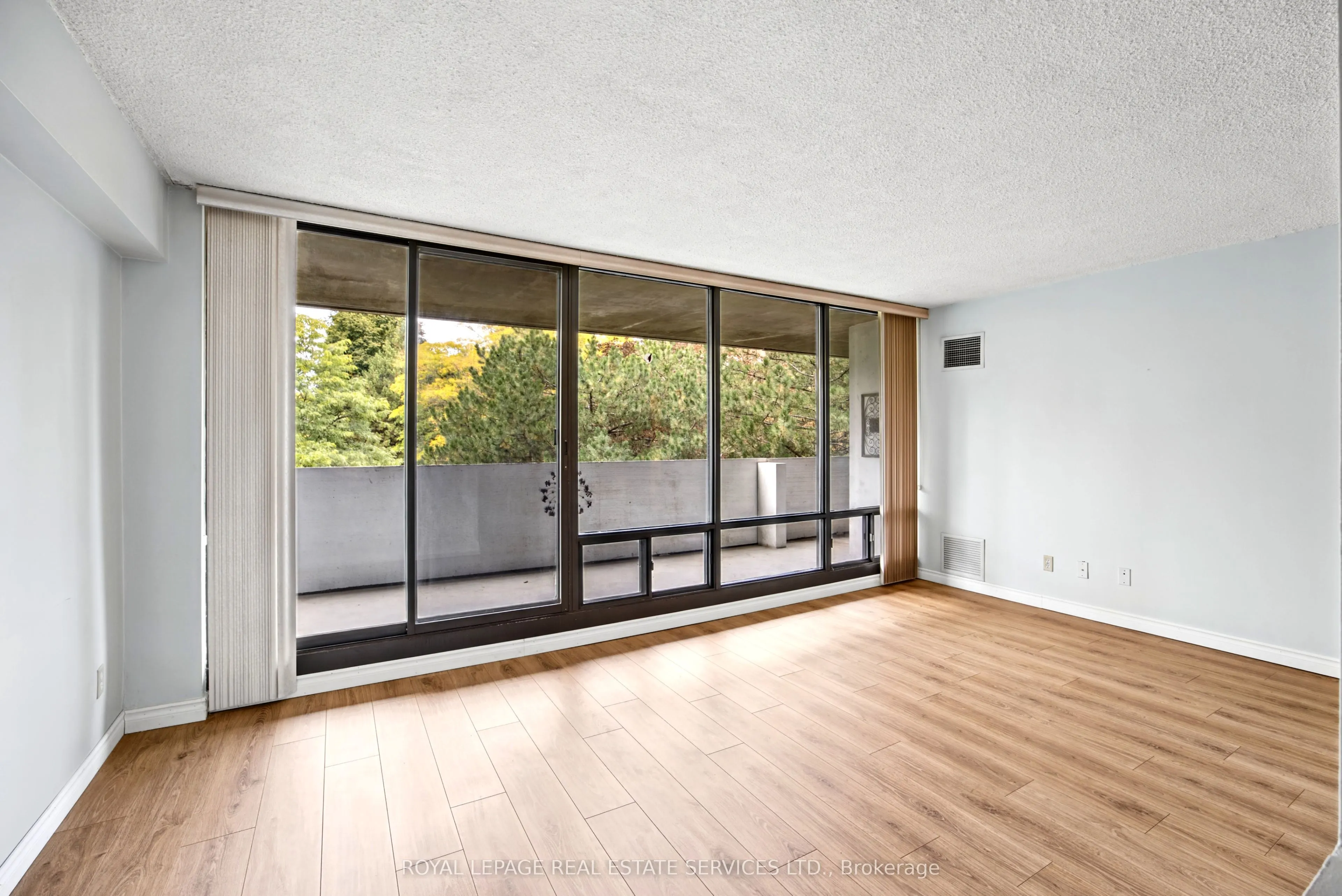 40 BAIF Boulevard #313
