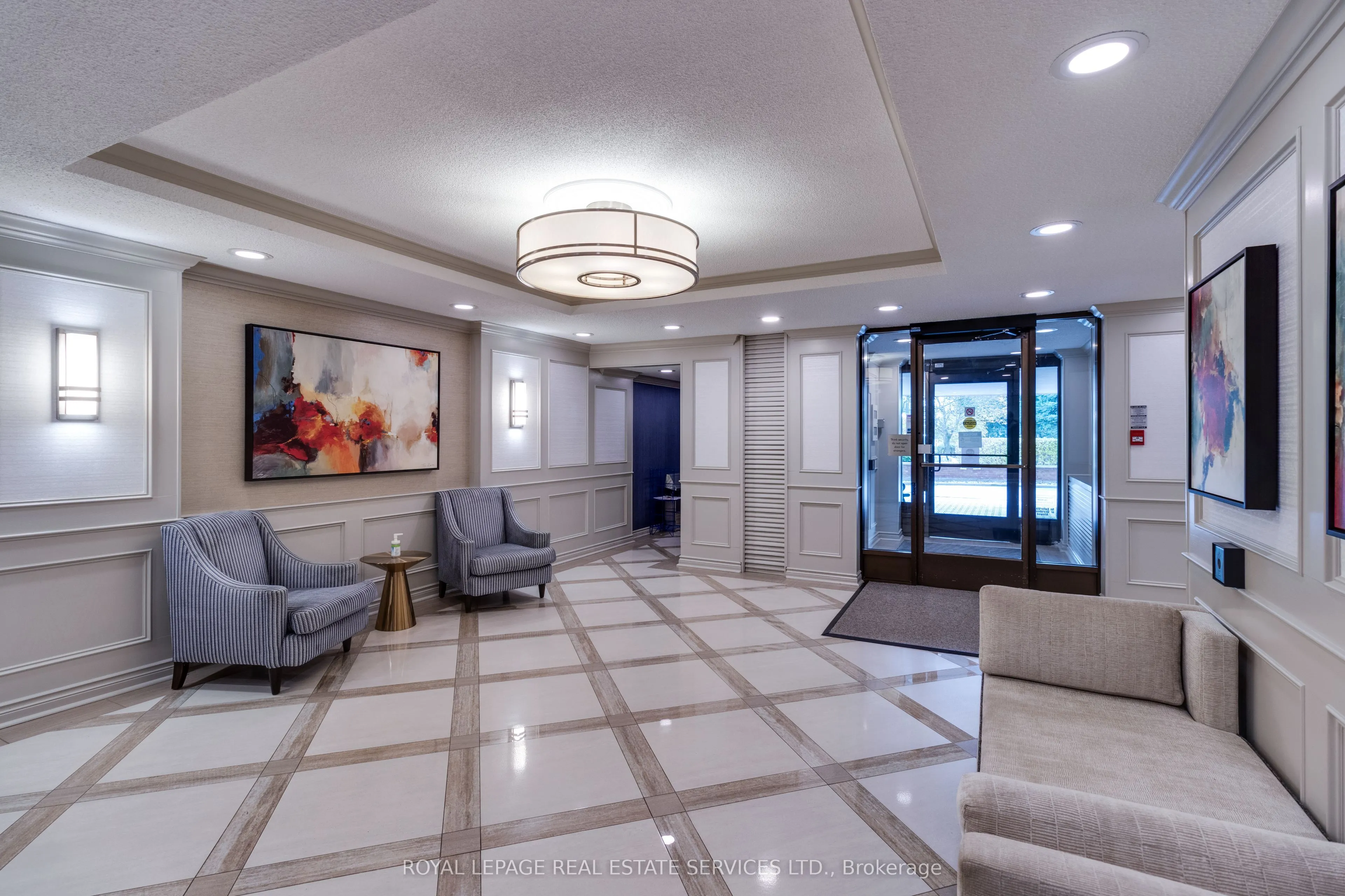 40 BAIF Boulevard #313