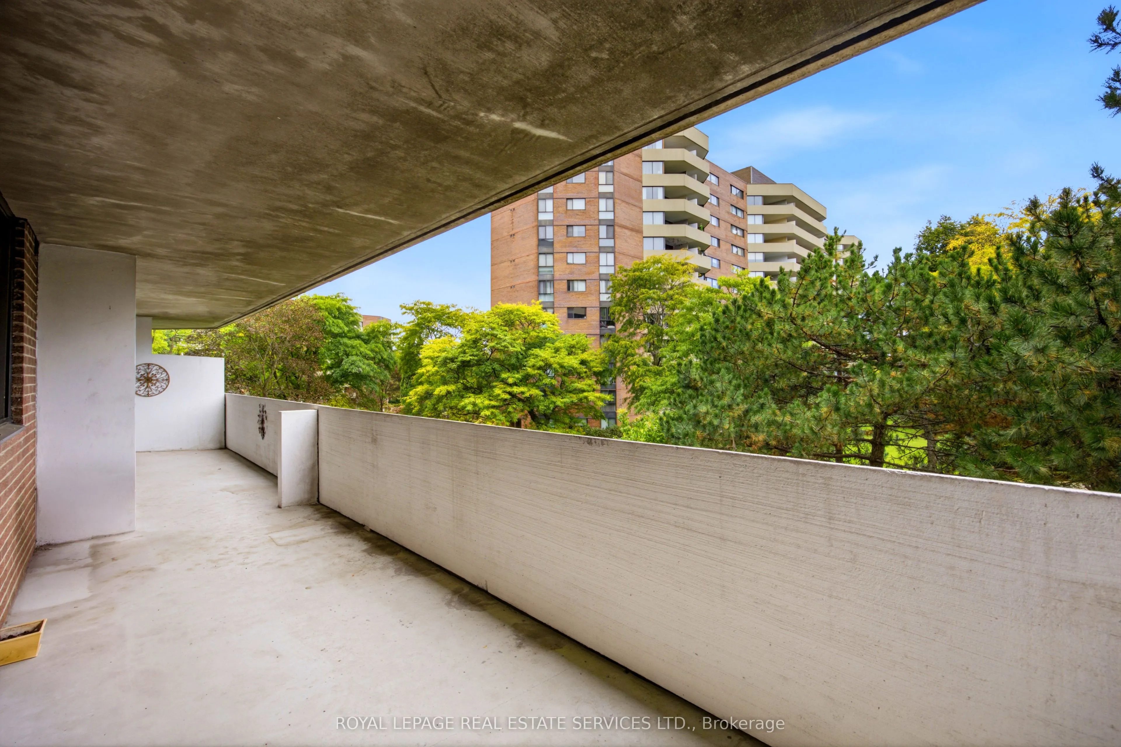 40 BAIF Boulevard #313