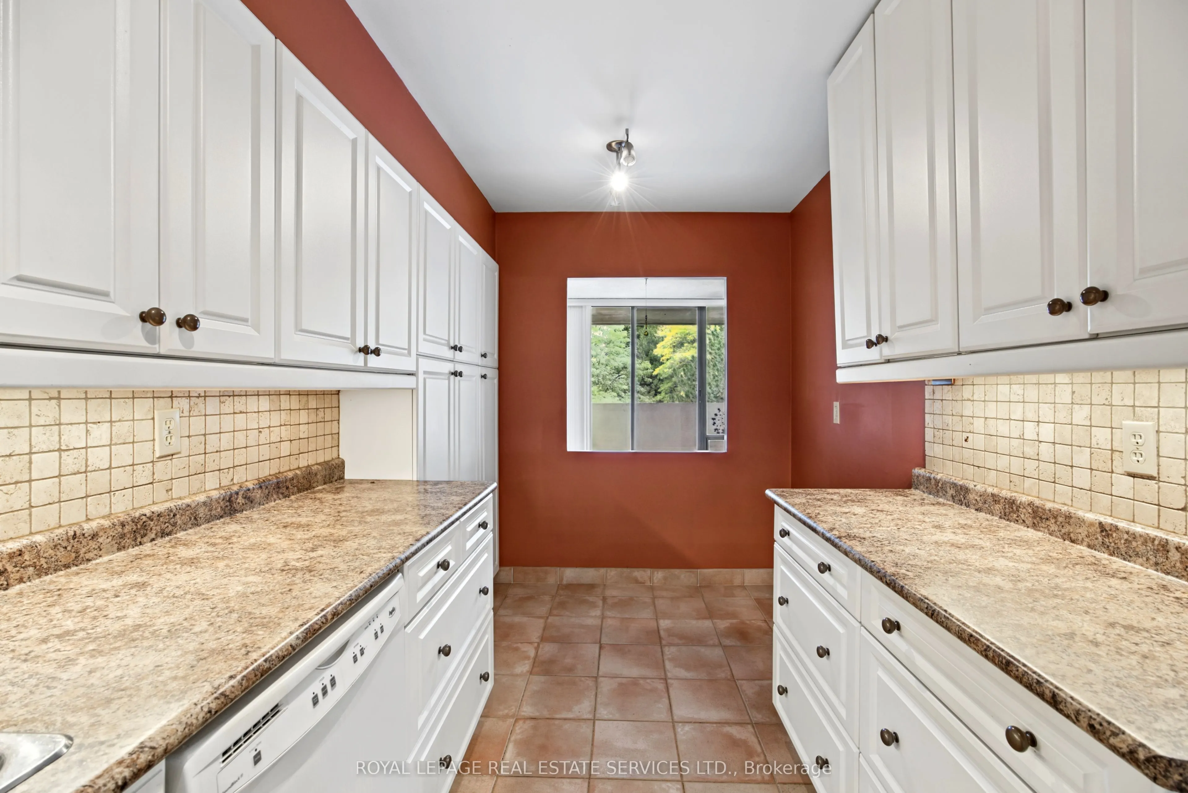 40 BAIF Boulevard #313