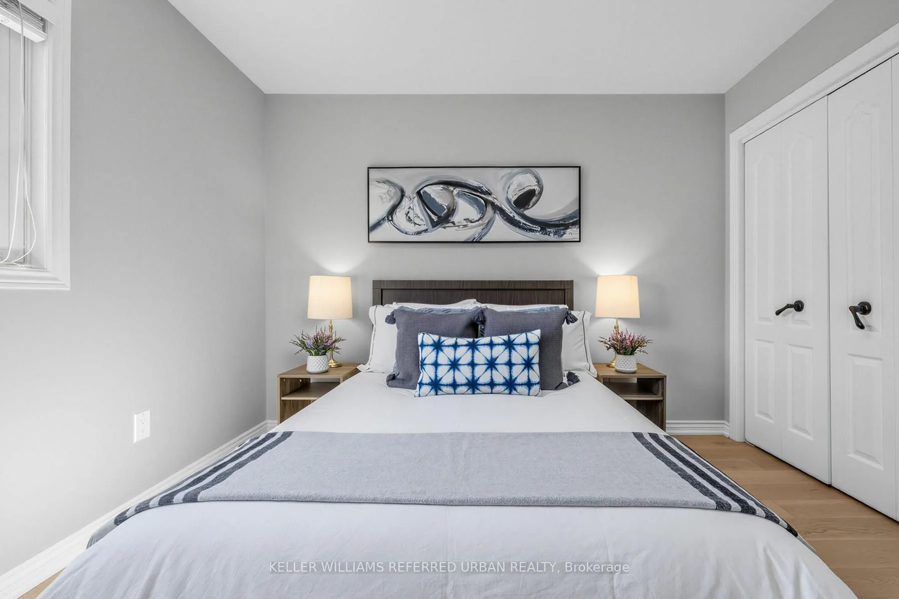 350 Pickering Crescent