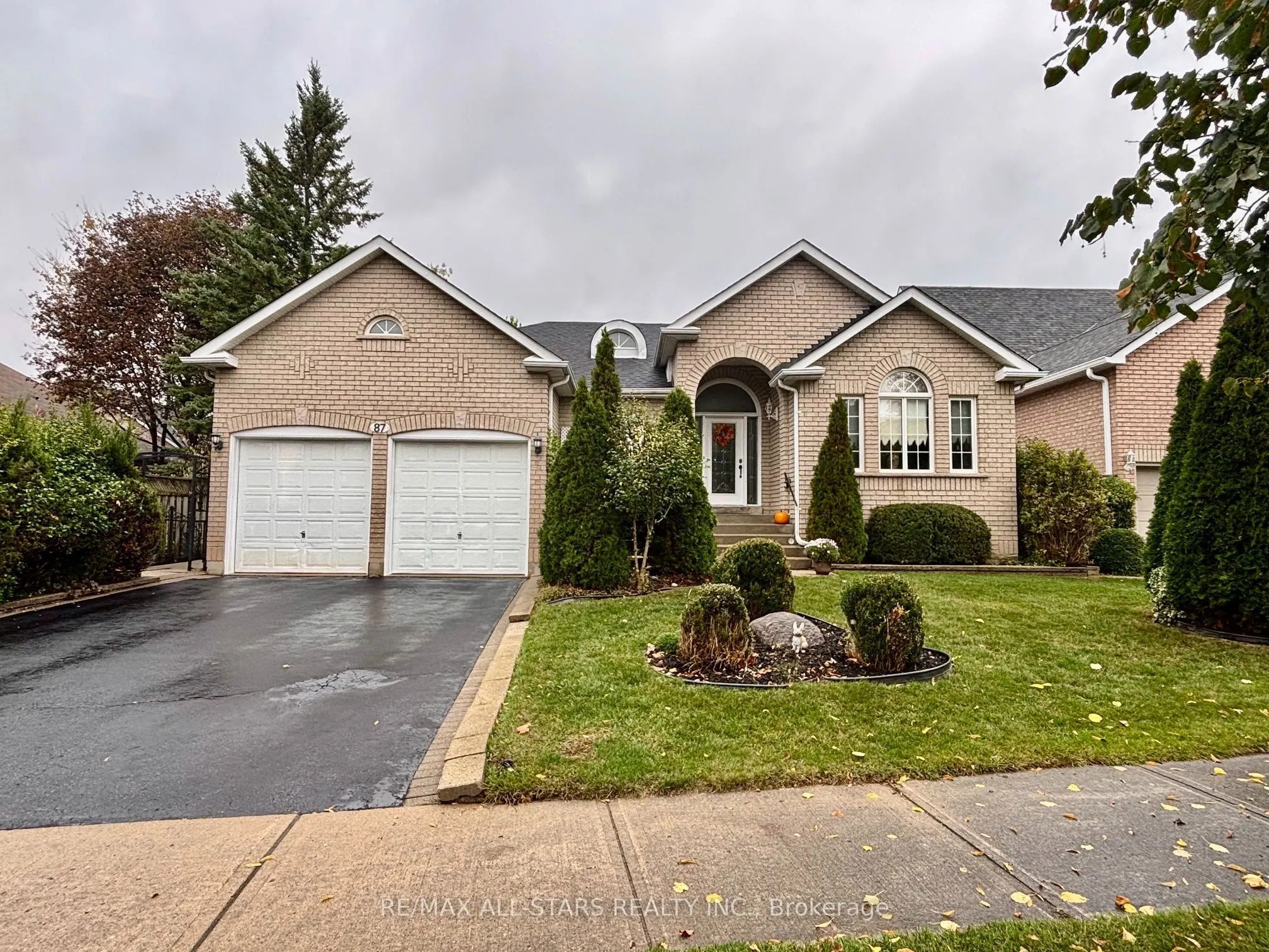 87 Lori Avenue