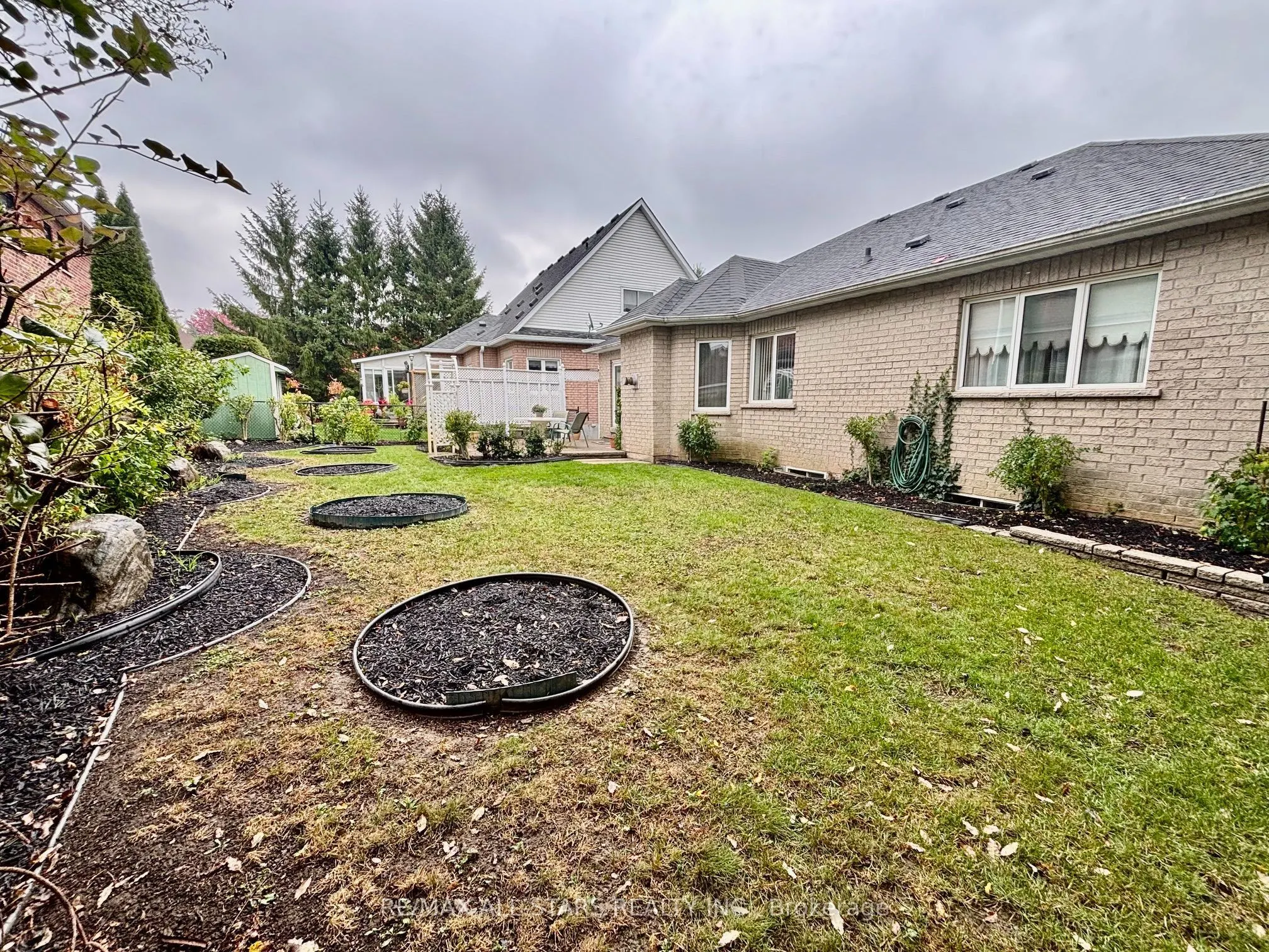 87 Lori Avenue