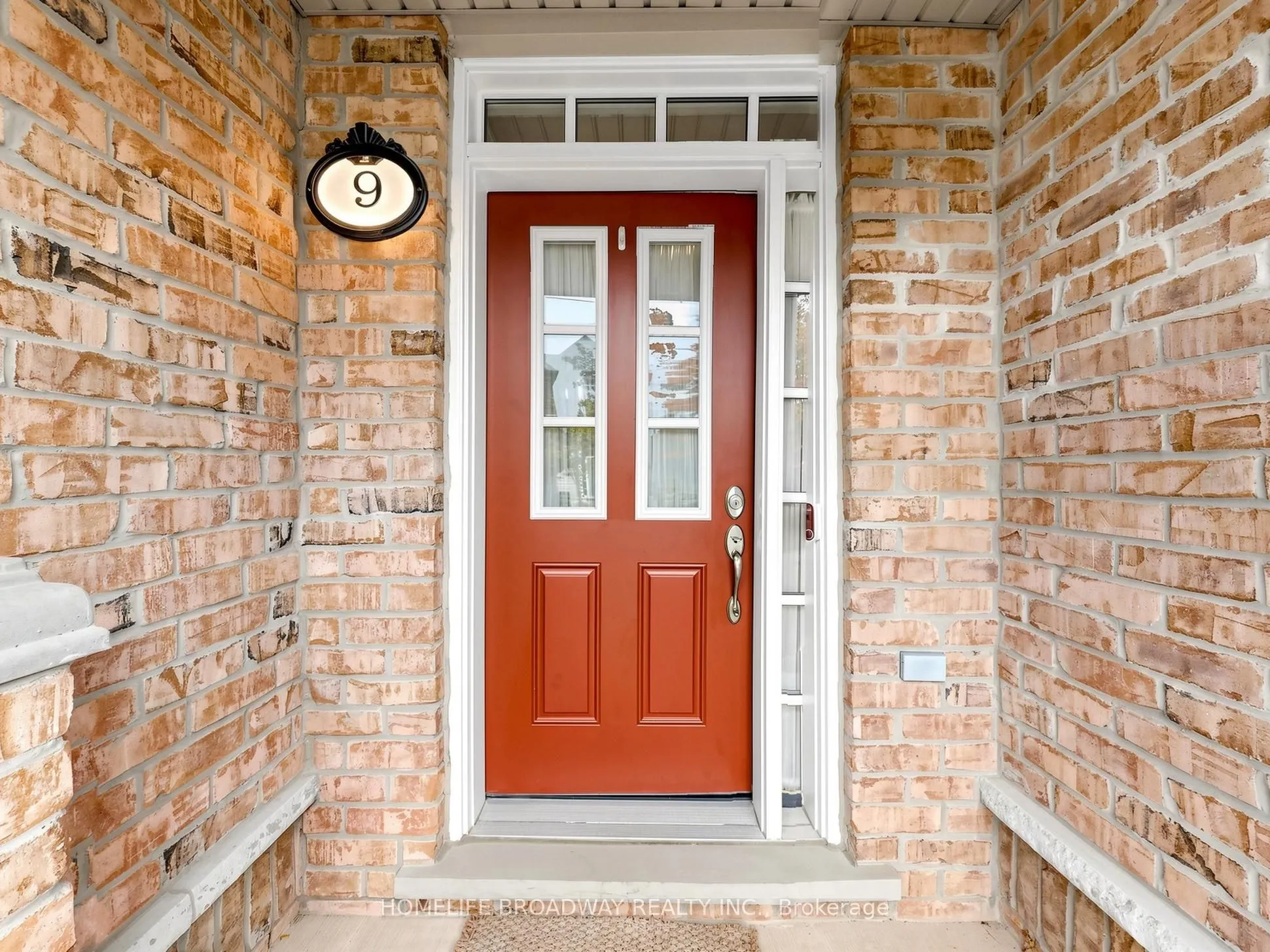9 Earnshaw Drive