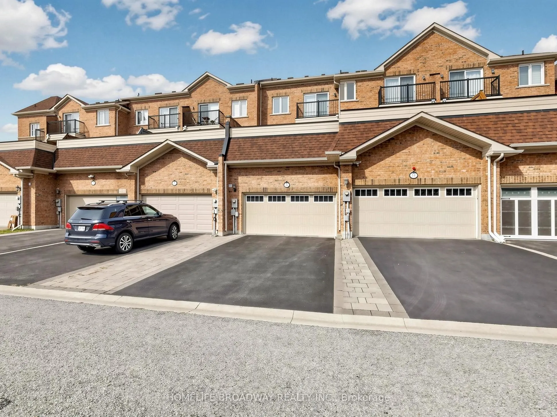 9 Earnshaw Drive