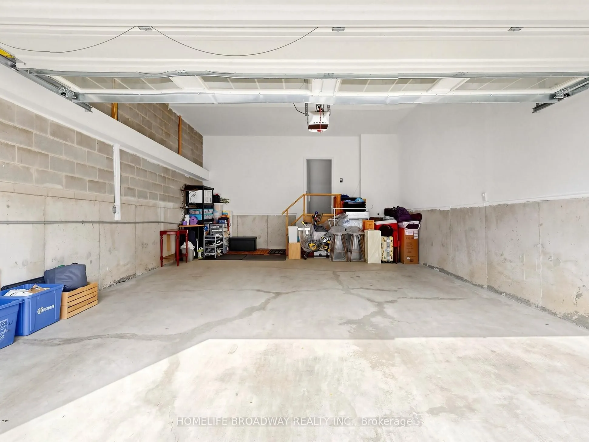 9 Earnshaw Drive