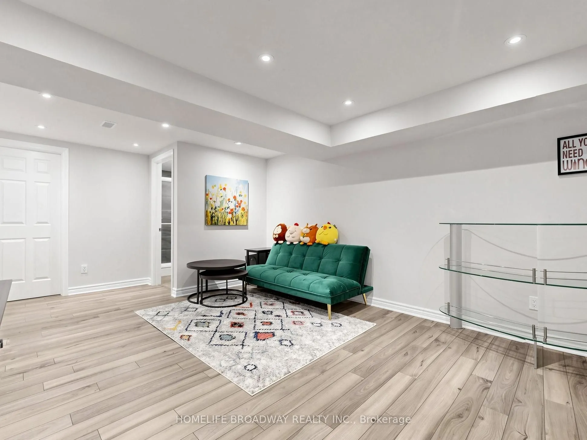 9 Earnshaw Drive